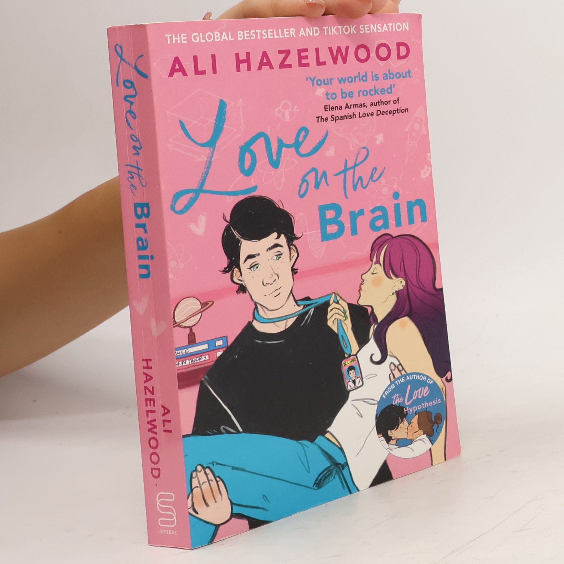 Ali Hazelwood Love on the Brain