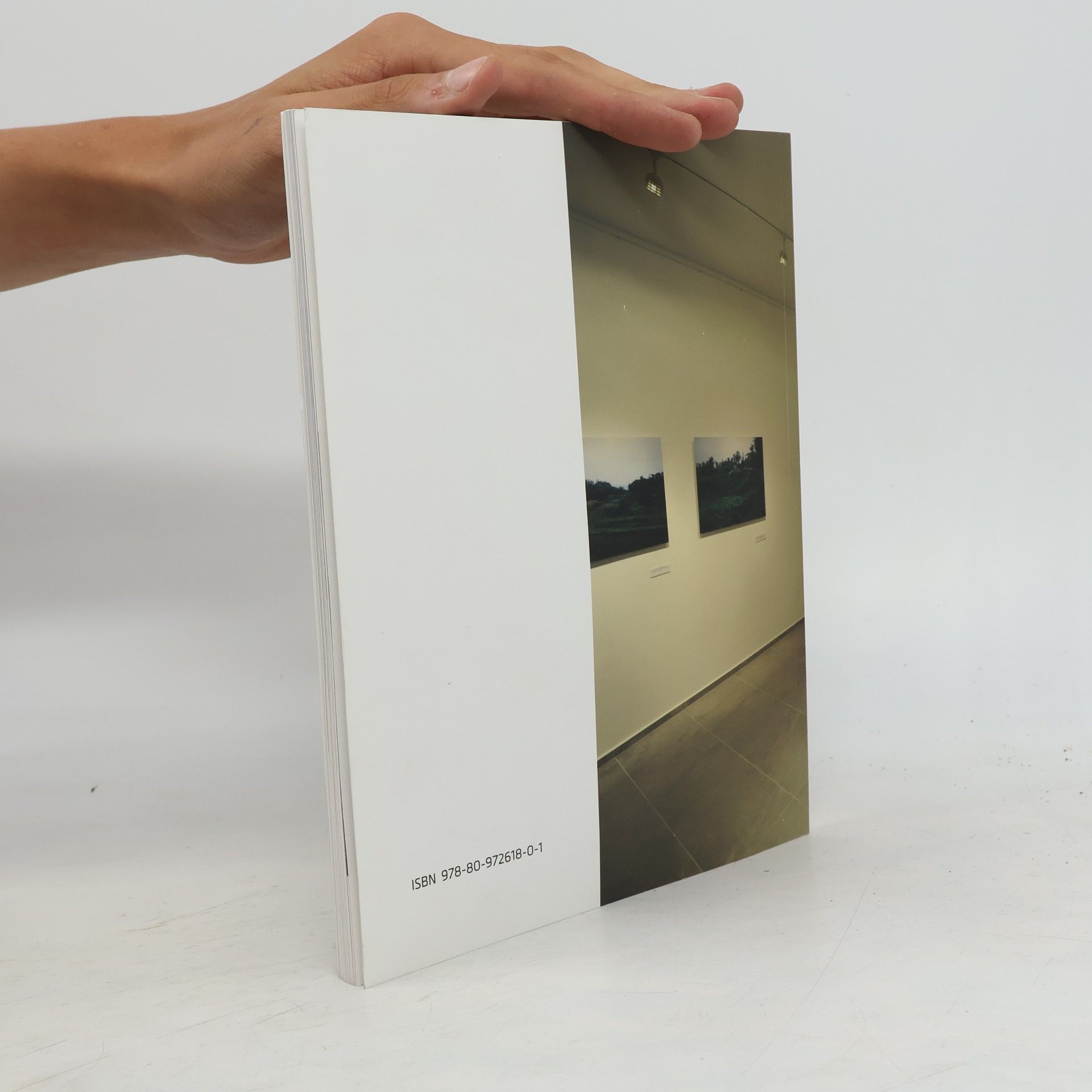Vladimír Havrilla Výročný Katalóg / Annual Catalogue 2016