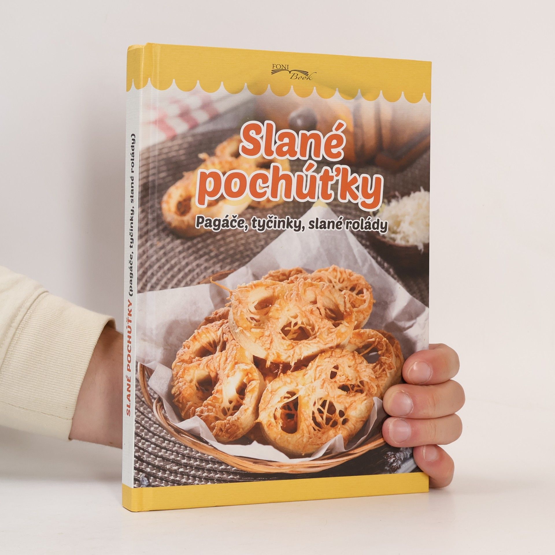 Zoltán Liptai Slané pochúťky - Pagáče, tyčinky, slané rolády