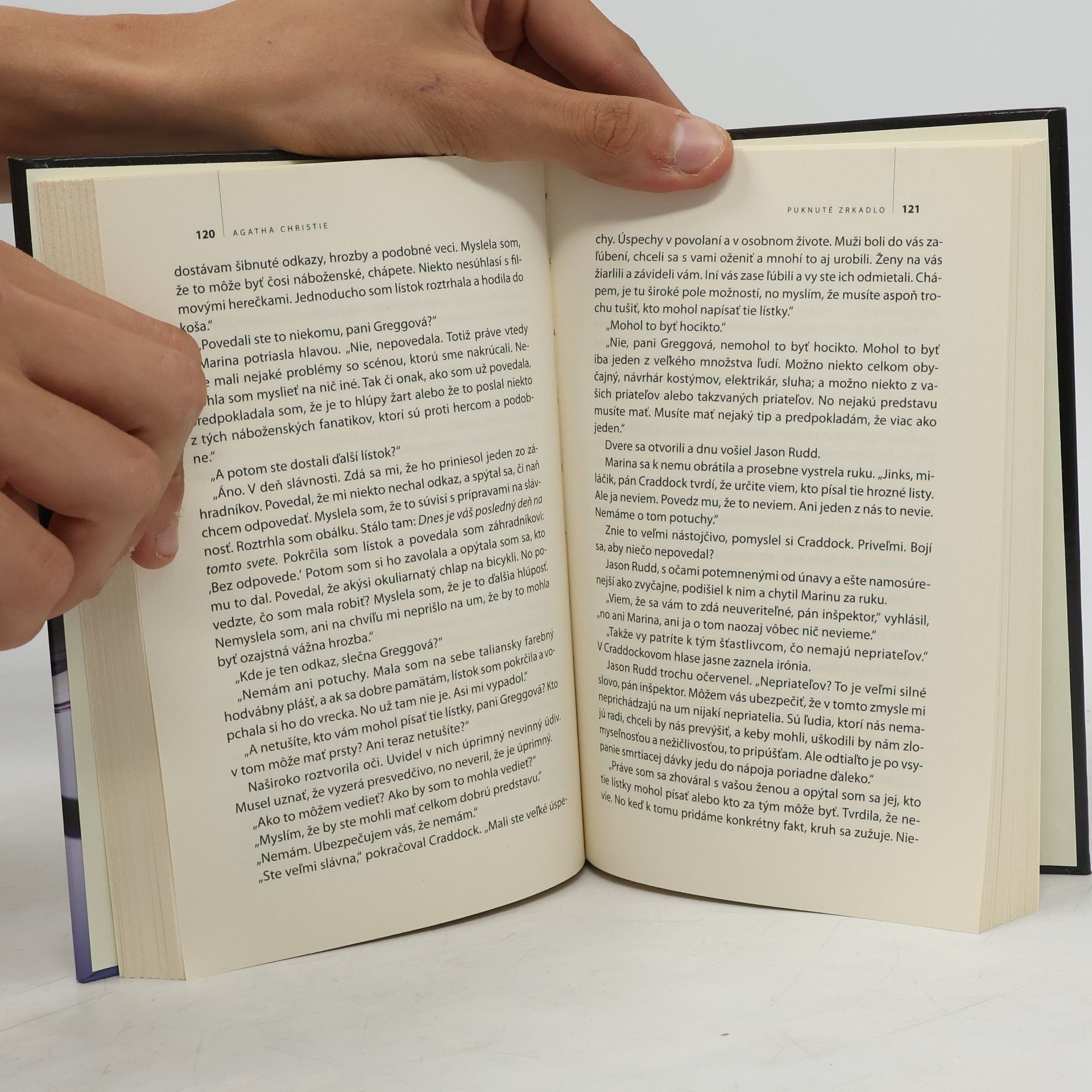 Agatha Christie Puknuté zrkadlo
