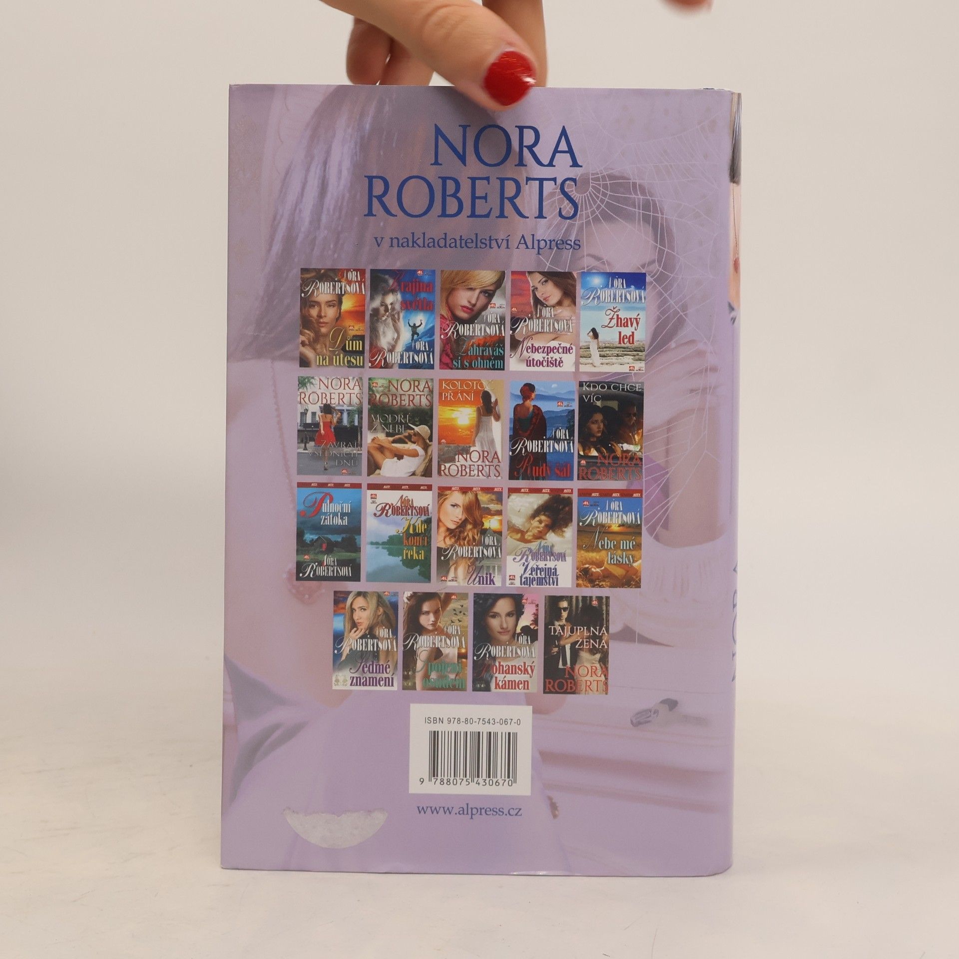 Nora Roberts Cizinec