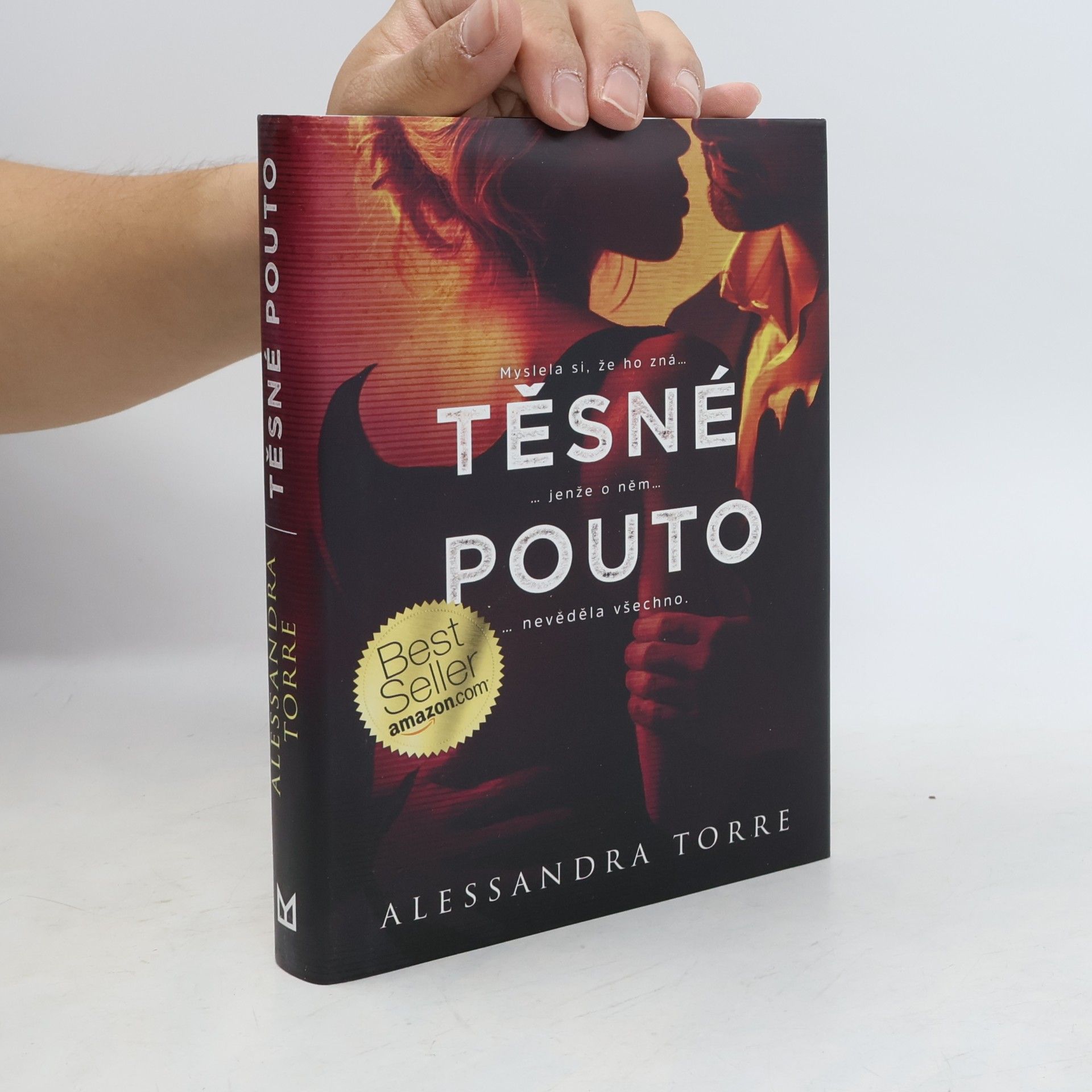 Těsné pouto