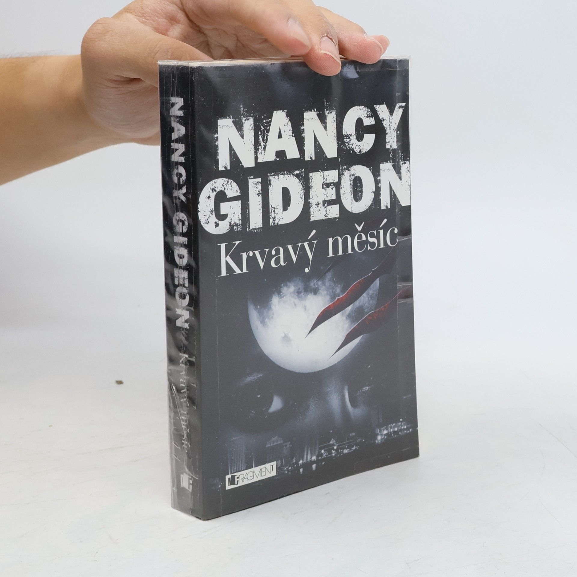 Nancy Gideon Krvavý měsíc