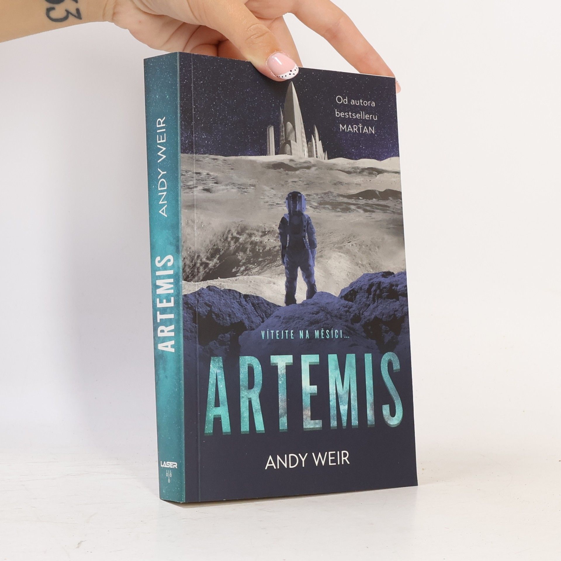 Andy Weir Artemis