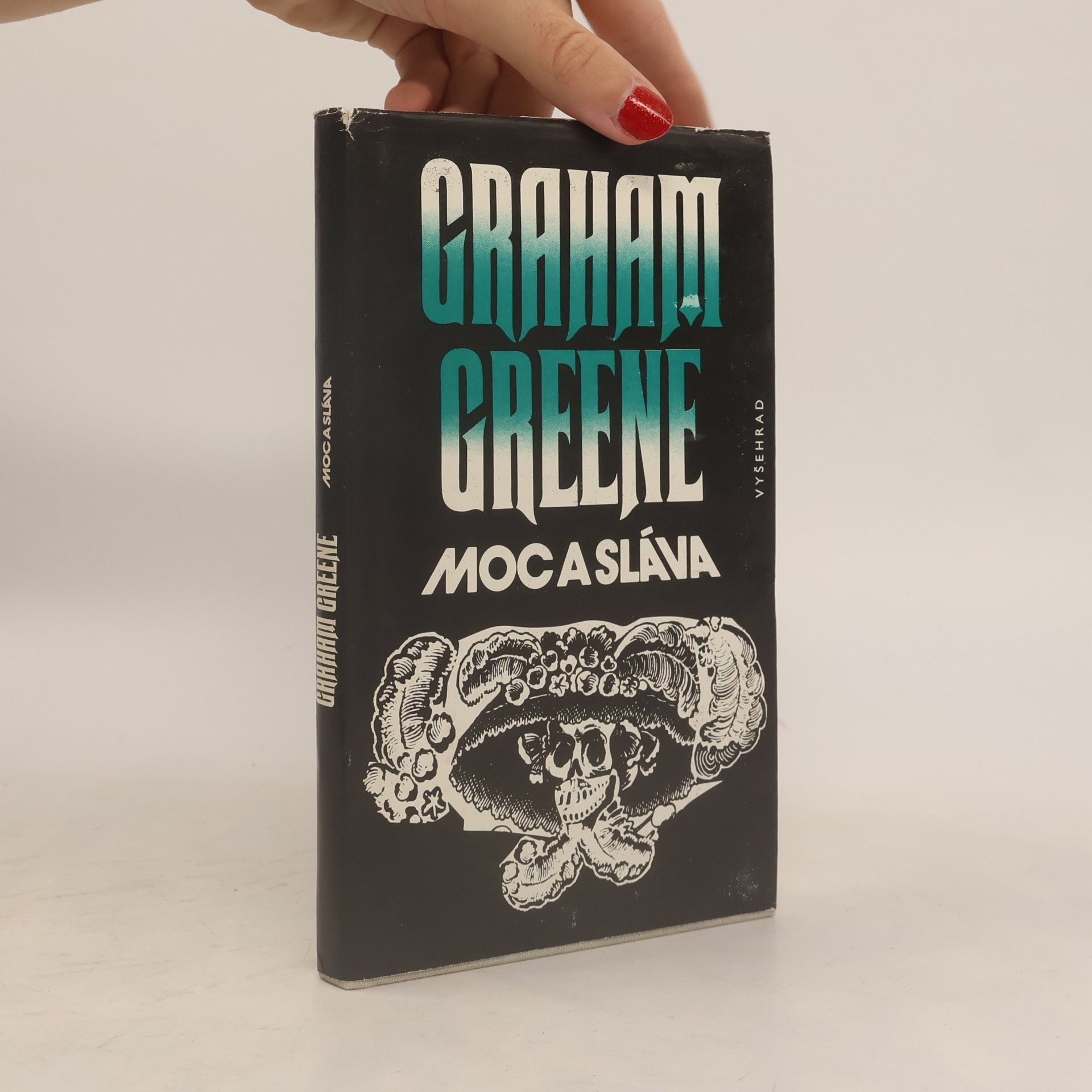 Graham Greene Moc a sláva