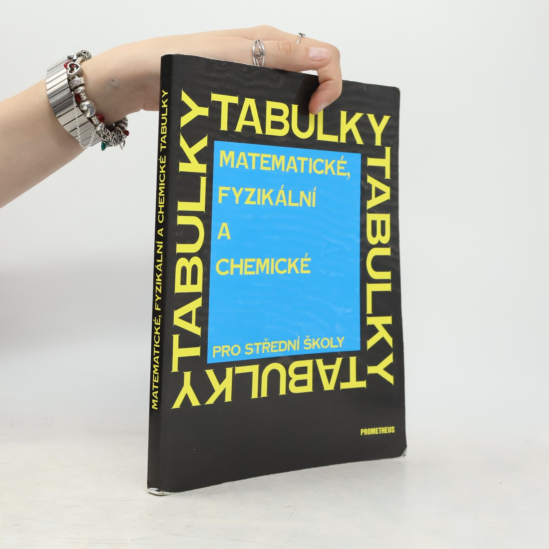 Matematické, fyzikální a chemické tabulky pro střední školy