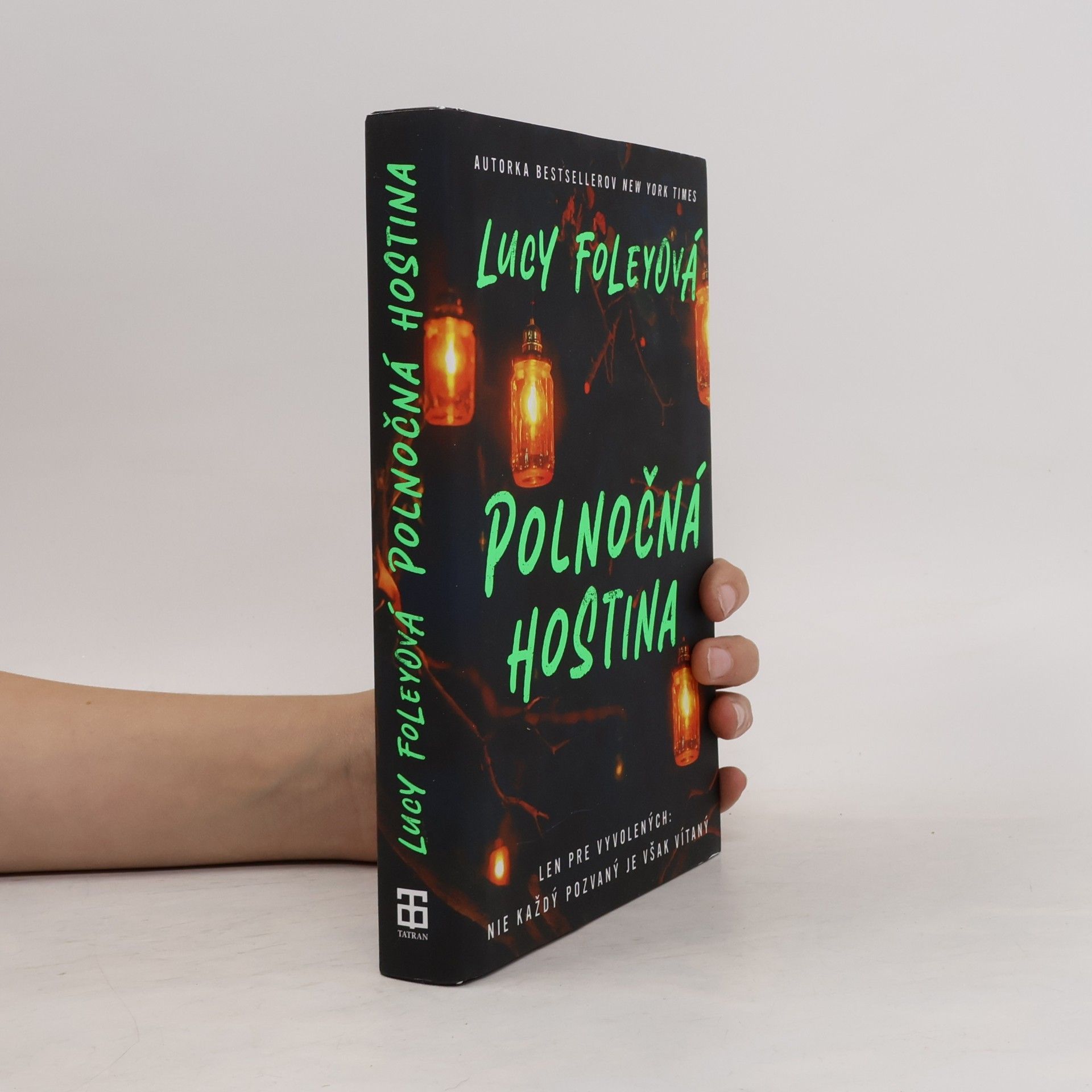Lucy Foley Polnočná hostina