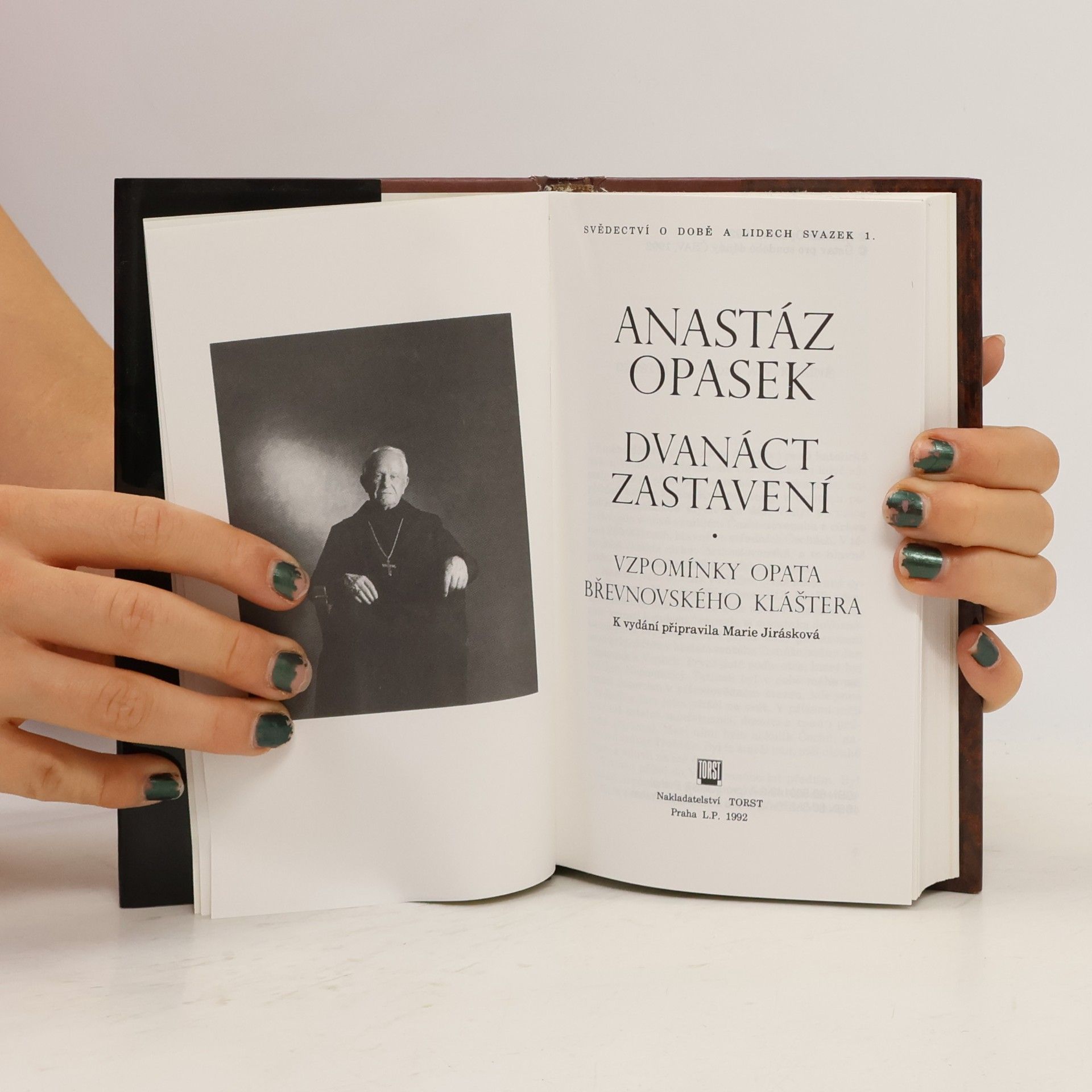 Anastáz Opasek Dvanáct zastavení