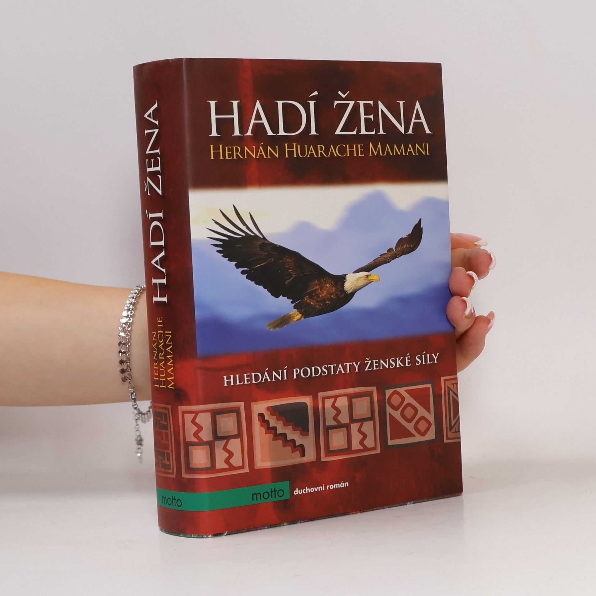 Hernán Huarache Mamani Hadí žena: Hledání podstaty ženské síly