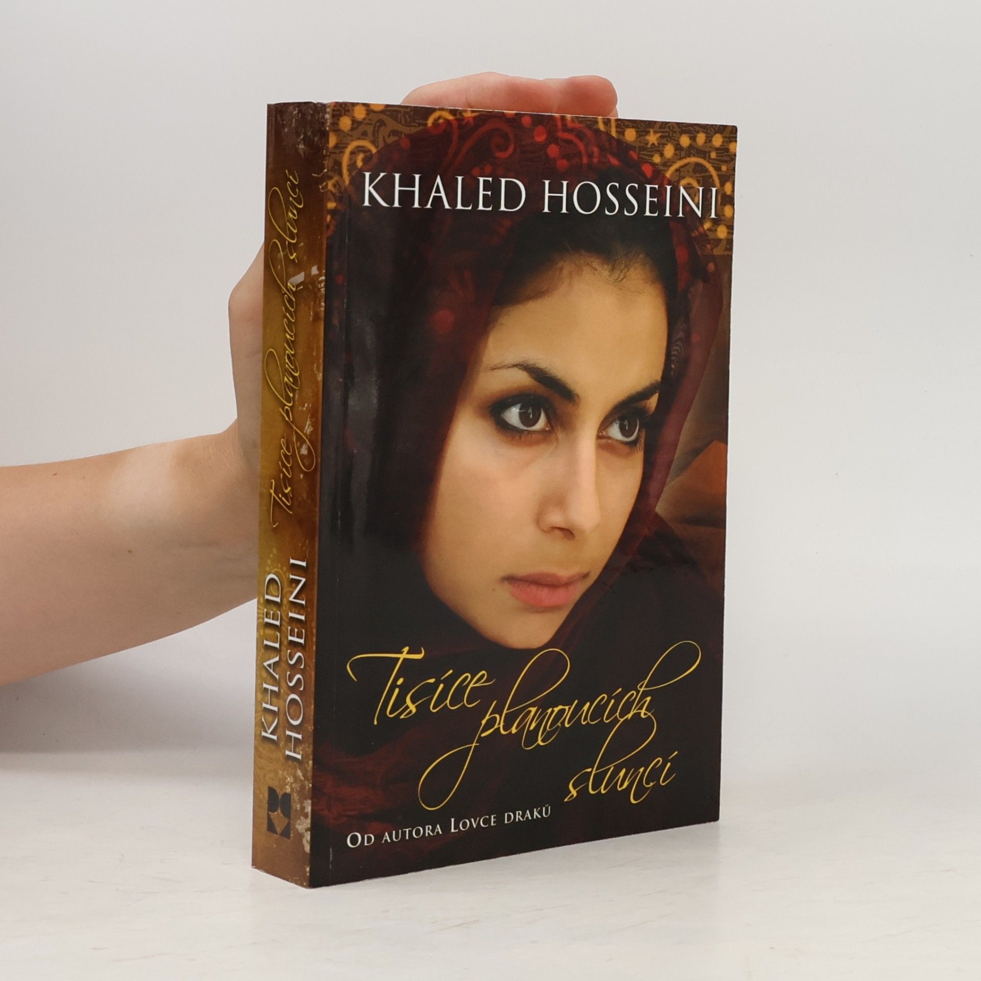 Khaled Hosseini Tisíce planoucích sluncí
