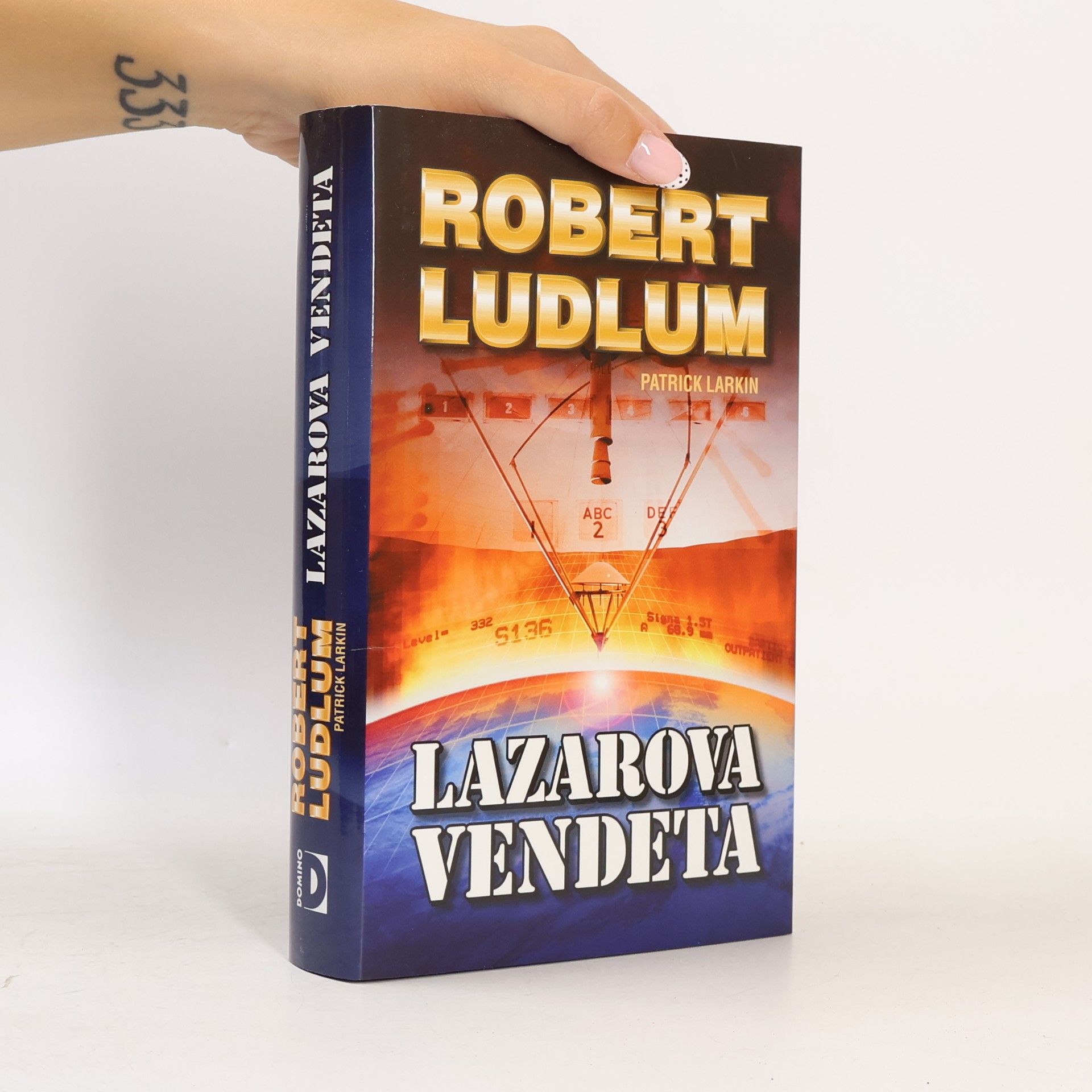 Robert Ludlum Lazarova vendeta