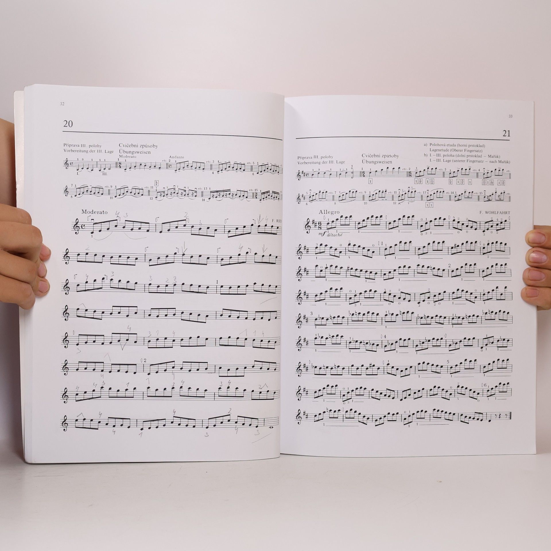 Bärenreiter Praha s.r.o Škola houslových etud II