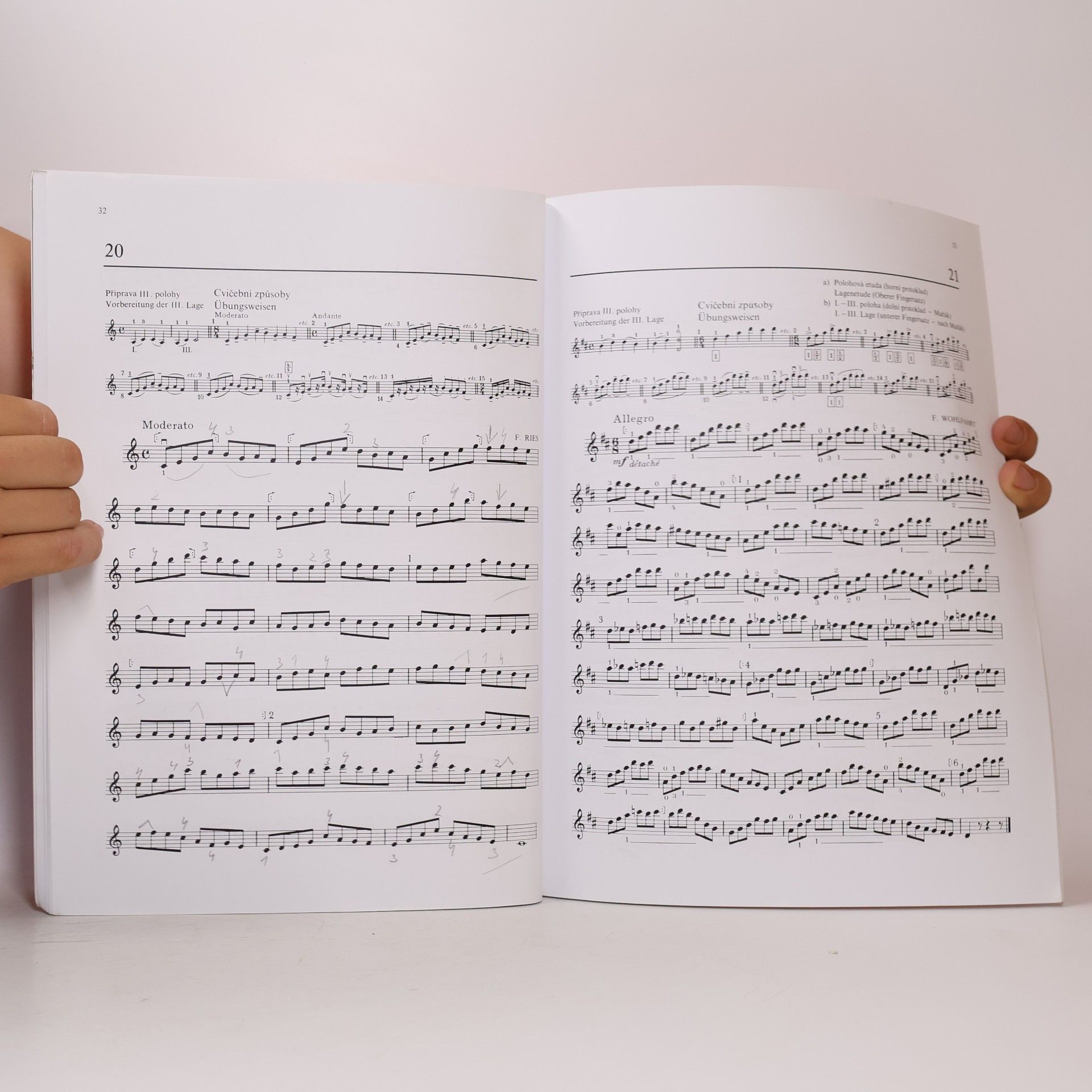 Bärenreiter Praha s.r.o Škola houslových etud II
