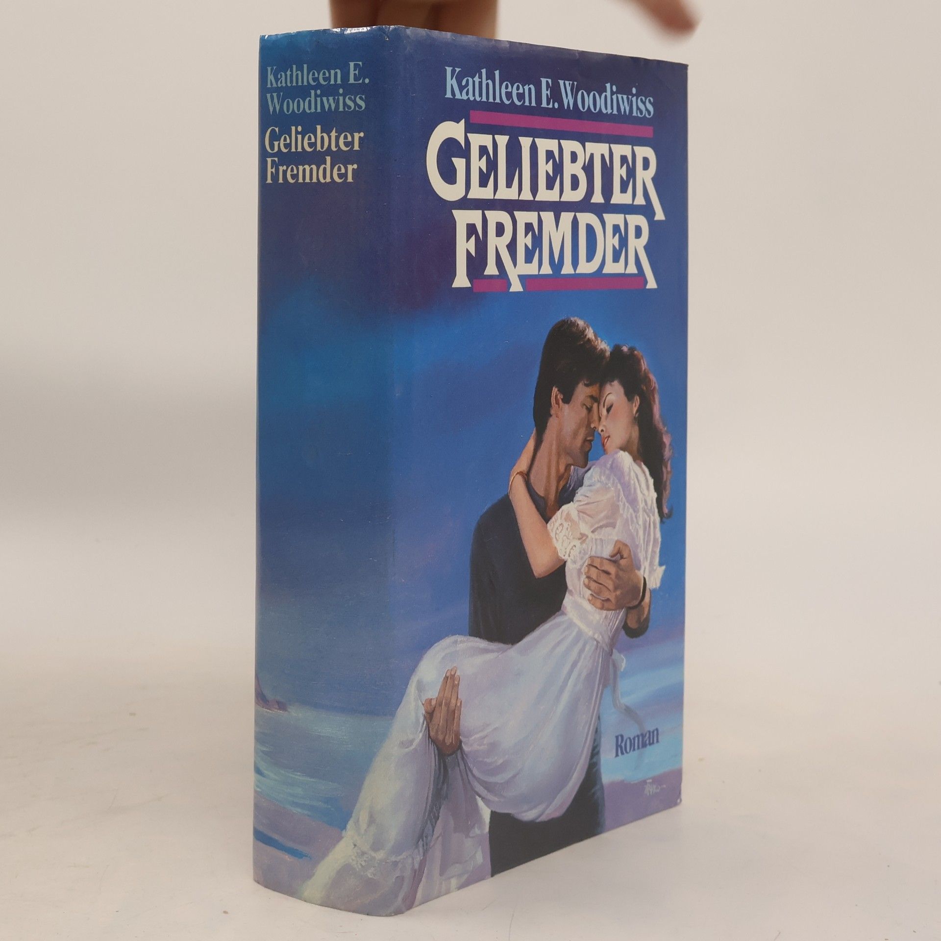 Kathleen E. Woodiwiss Geliebter Fremder