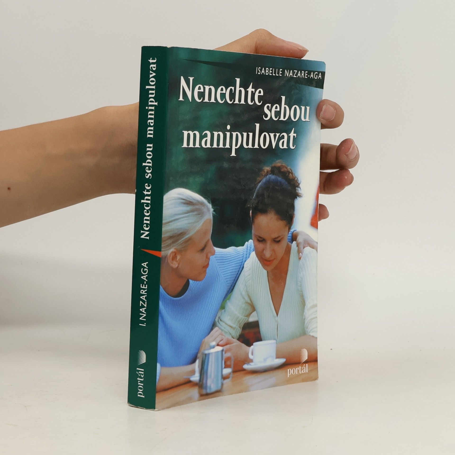 Isabelle Nazare-Aga Nenechte sebou manipulovat