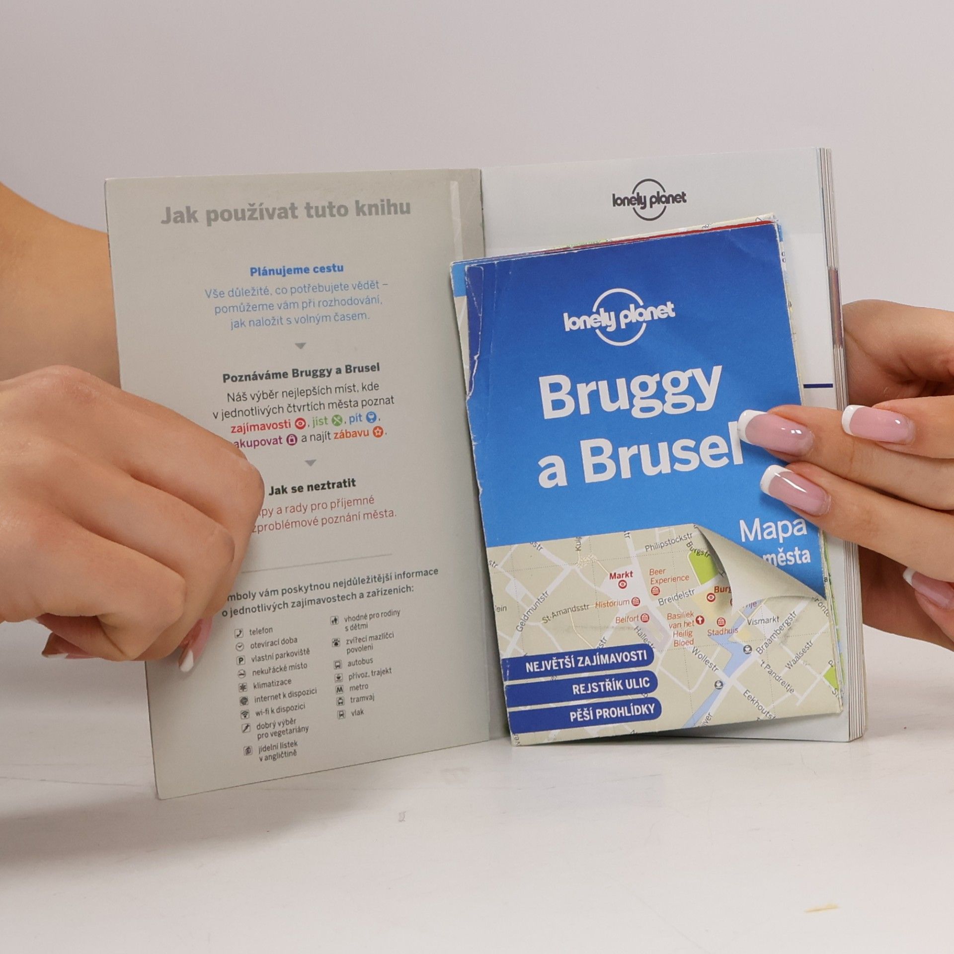 Helena Smith Brusel a Bruggy do kapsy