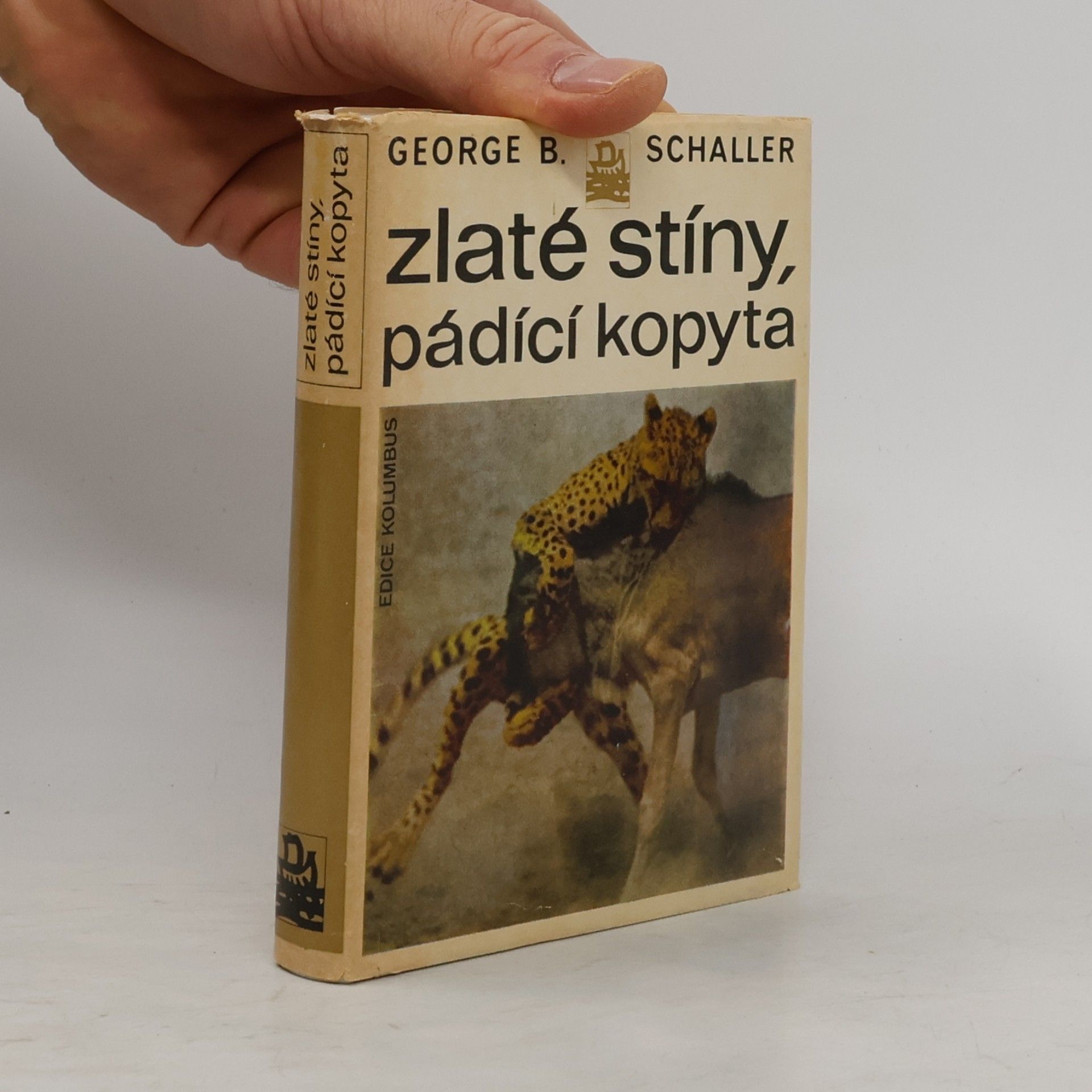 George Schaller Zlaté stíny, pádící kopyta