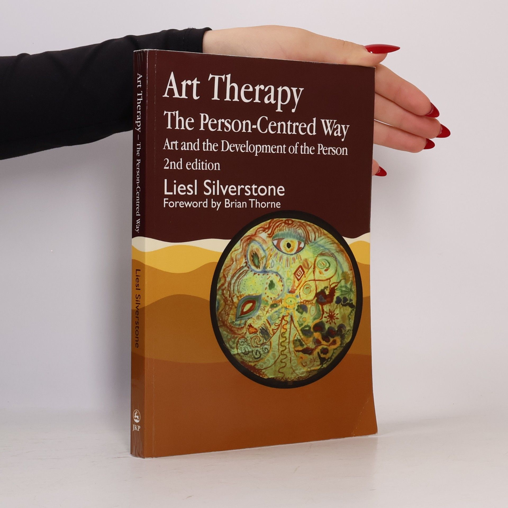 Liesl Silverstone Art therapy the person-centred way : art and the development of the person
