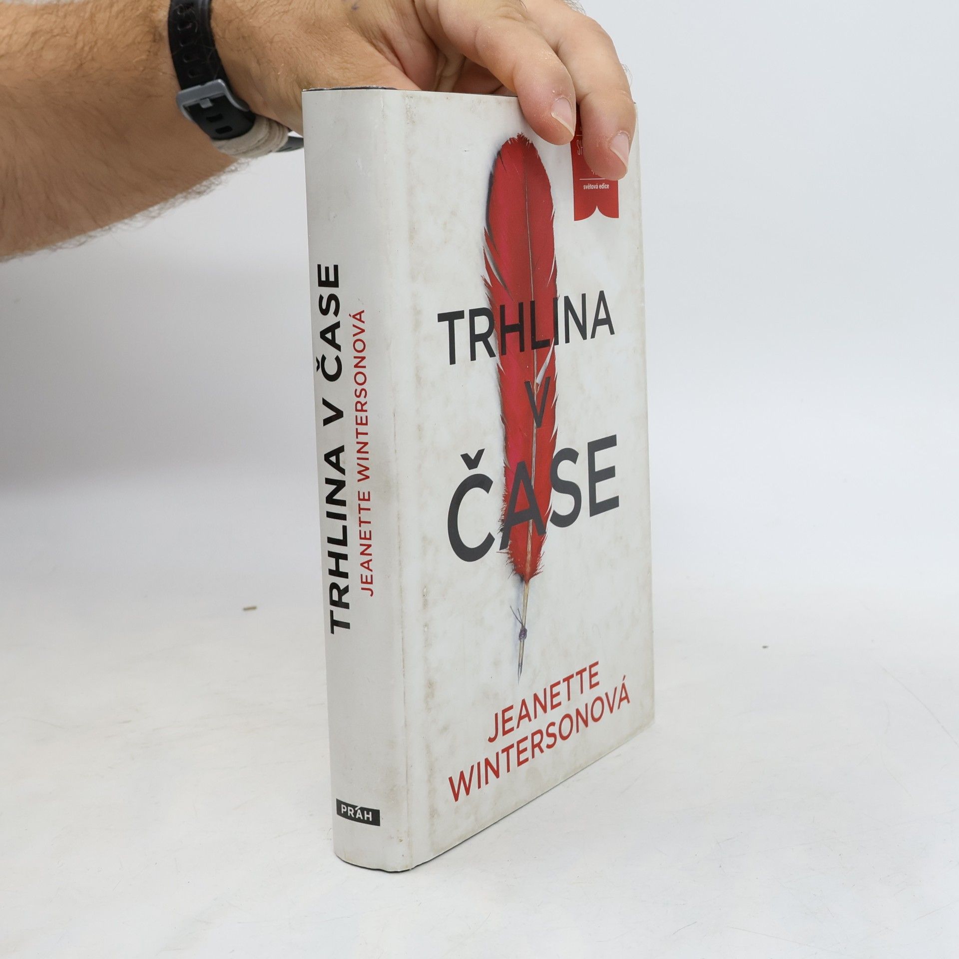 Jeanette Winterson Trhlina v čase