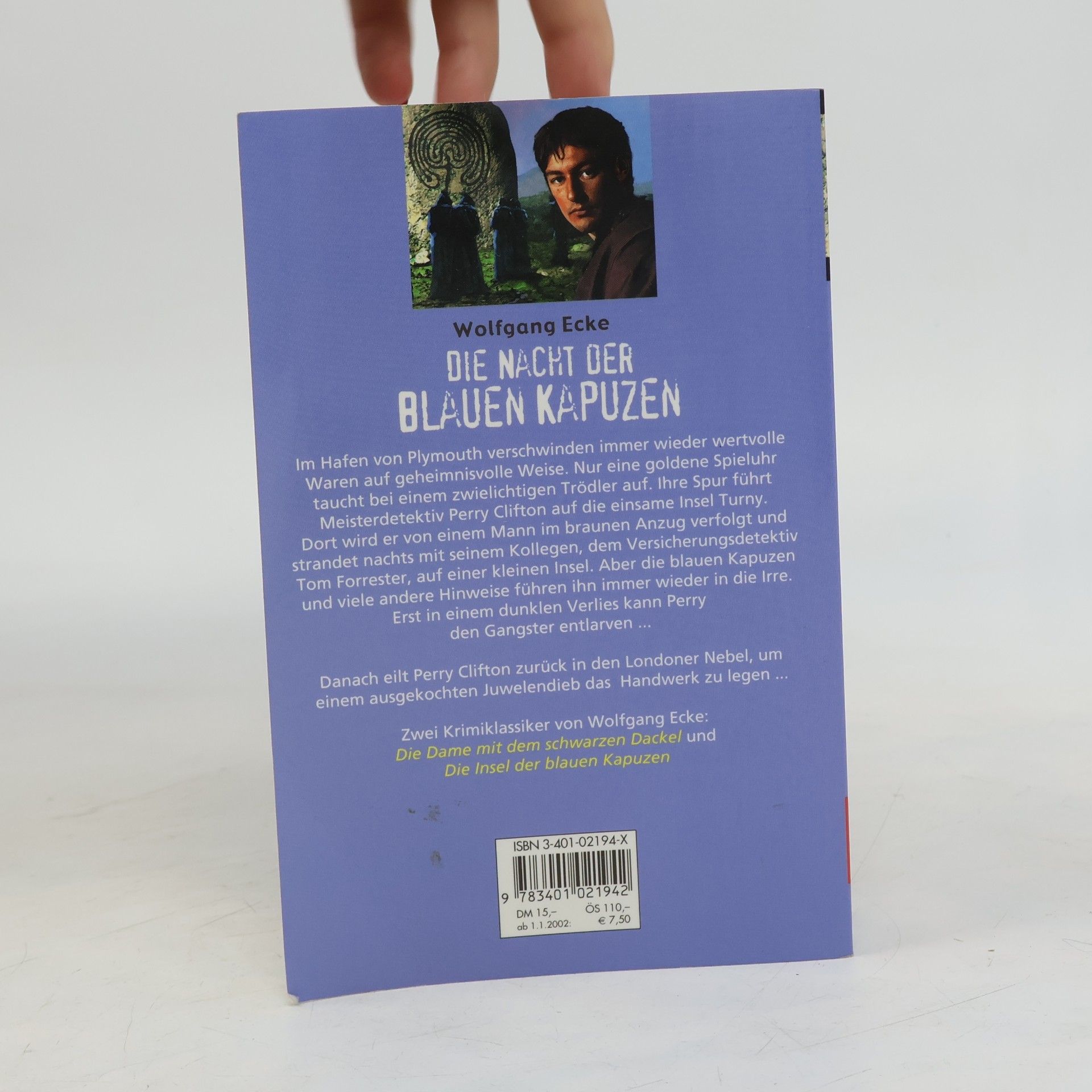 Wolfgang Ecke Die Dame mit dem schwarzen Dackel - Die Insel der blauen Kapuzen. Zwei Fälle für Perry Clifto