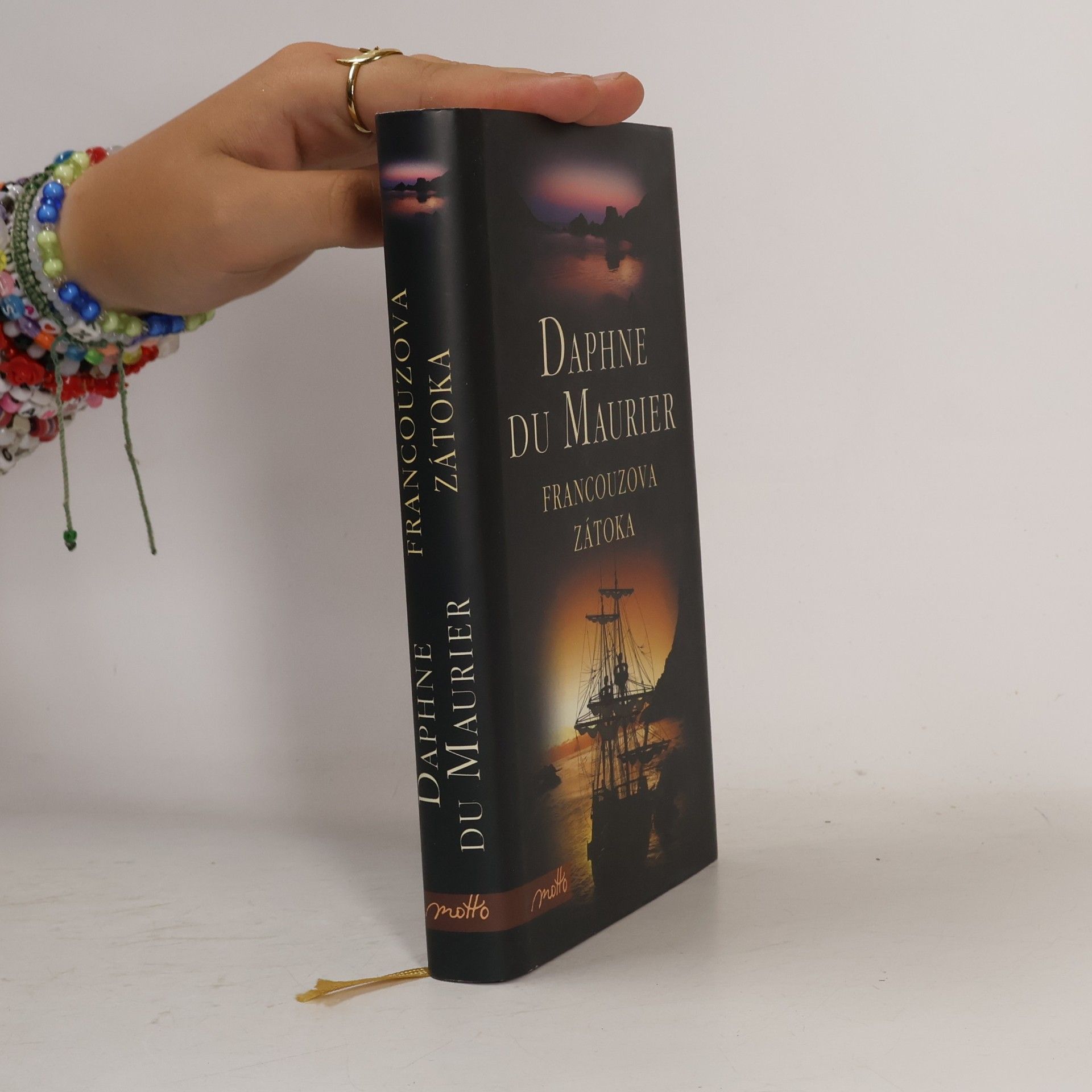 Daphne du Maurier Francouzova zátoka
