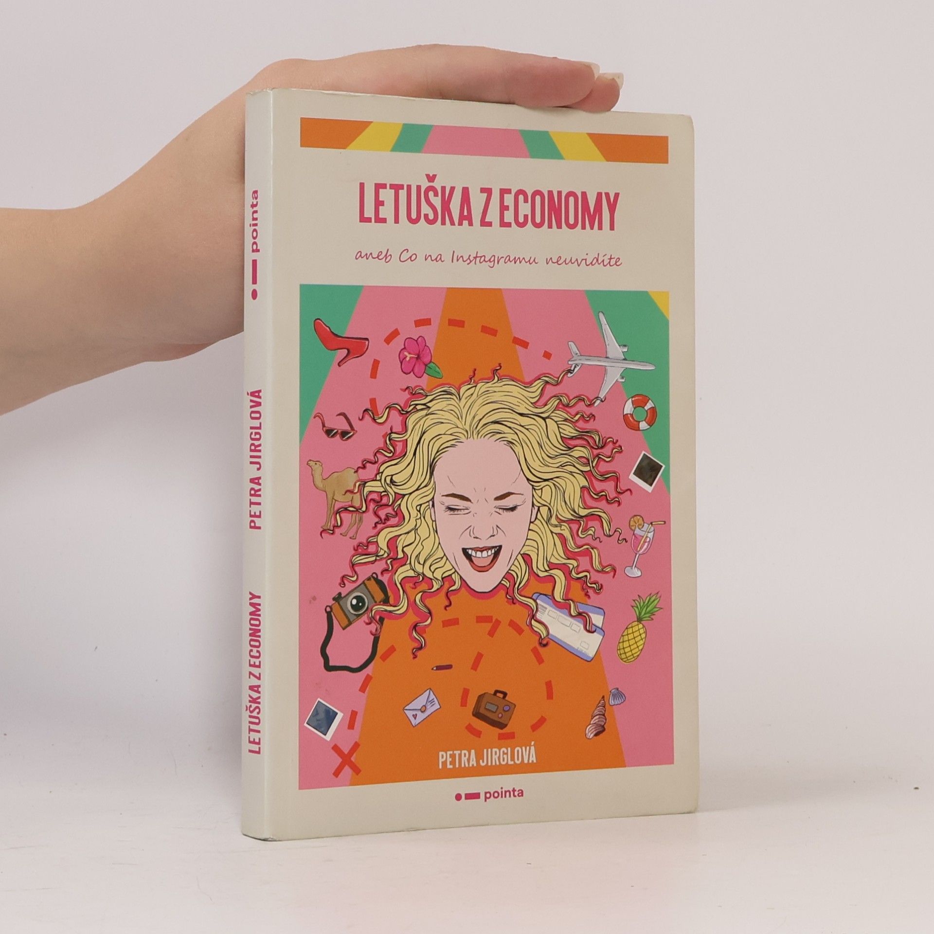 Letuška z economy, aneb, Co na Instagramu neuvidíte