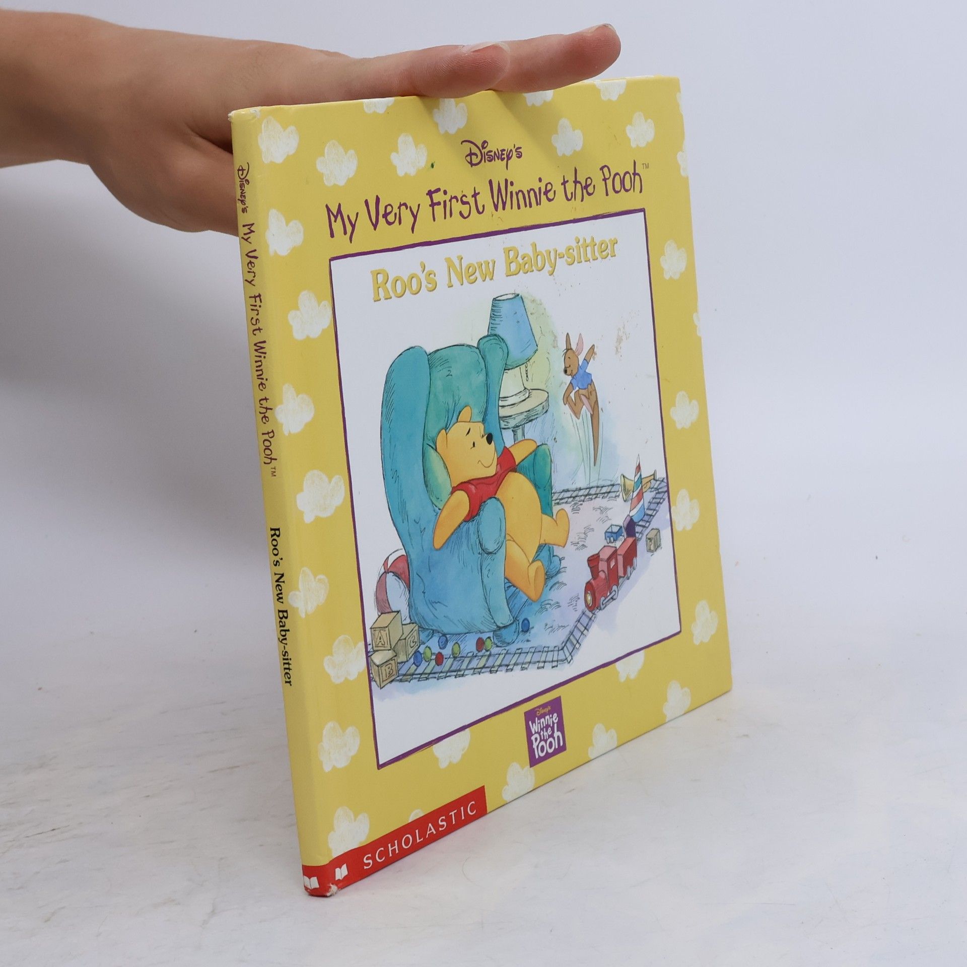 Disney's My Very First Winnie the Pooh: Roo's New Baby-sitter