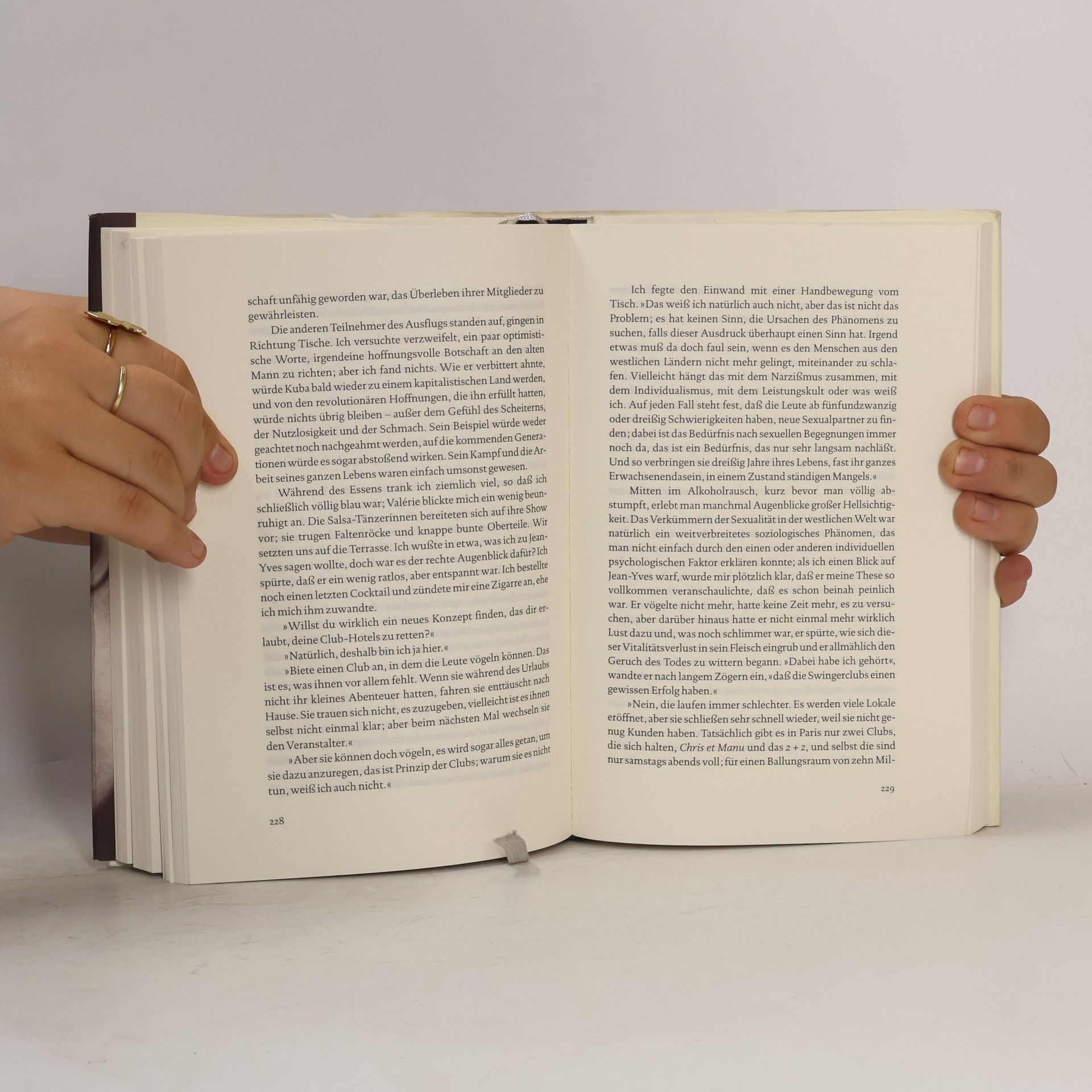 Michel Houellebecq Platform
