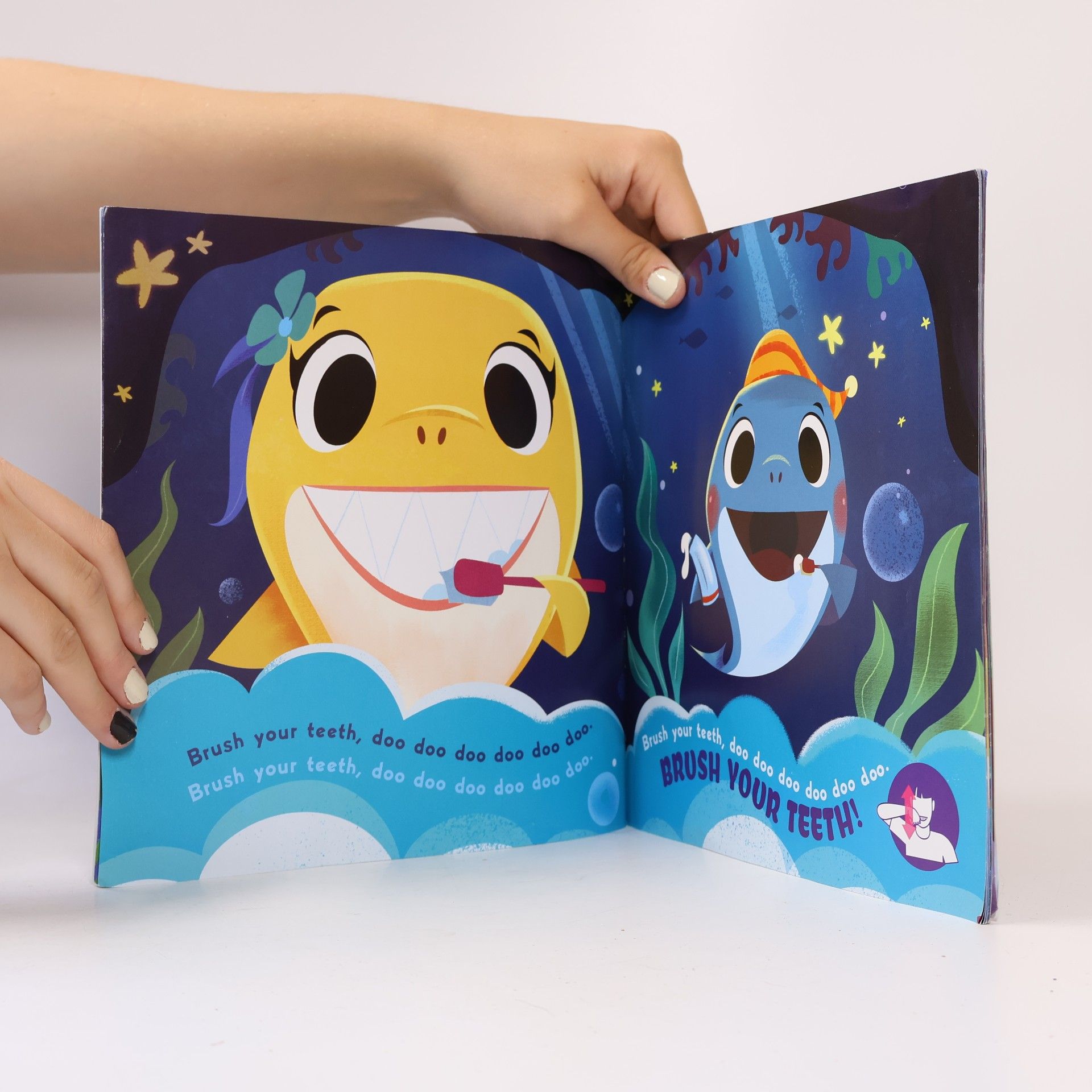 John John Bajet Bedtime for Baby Shark