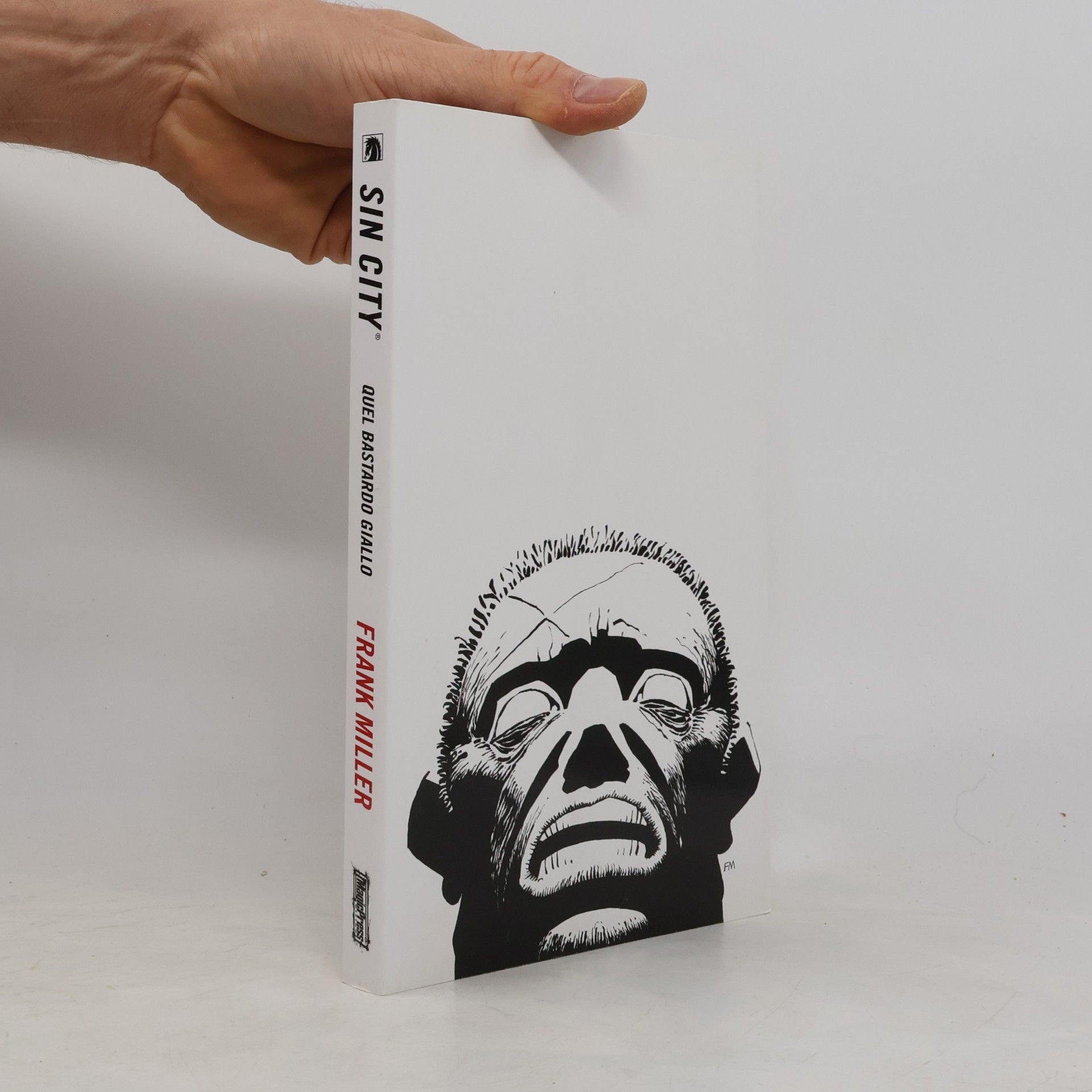 Frank Miller Sin City - 4: Quel bastardo giallo