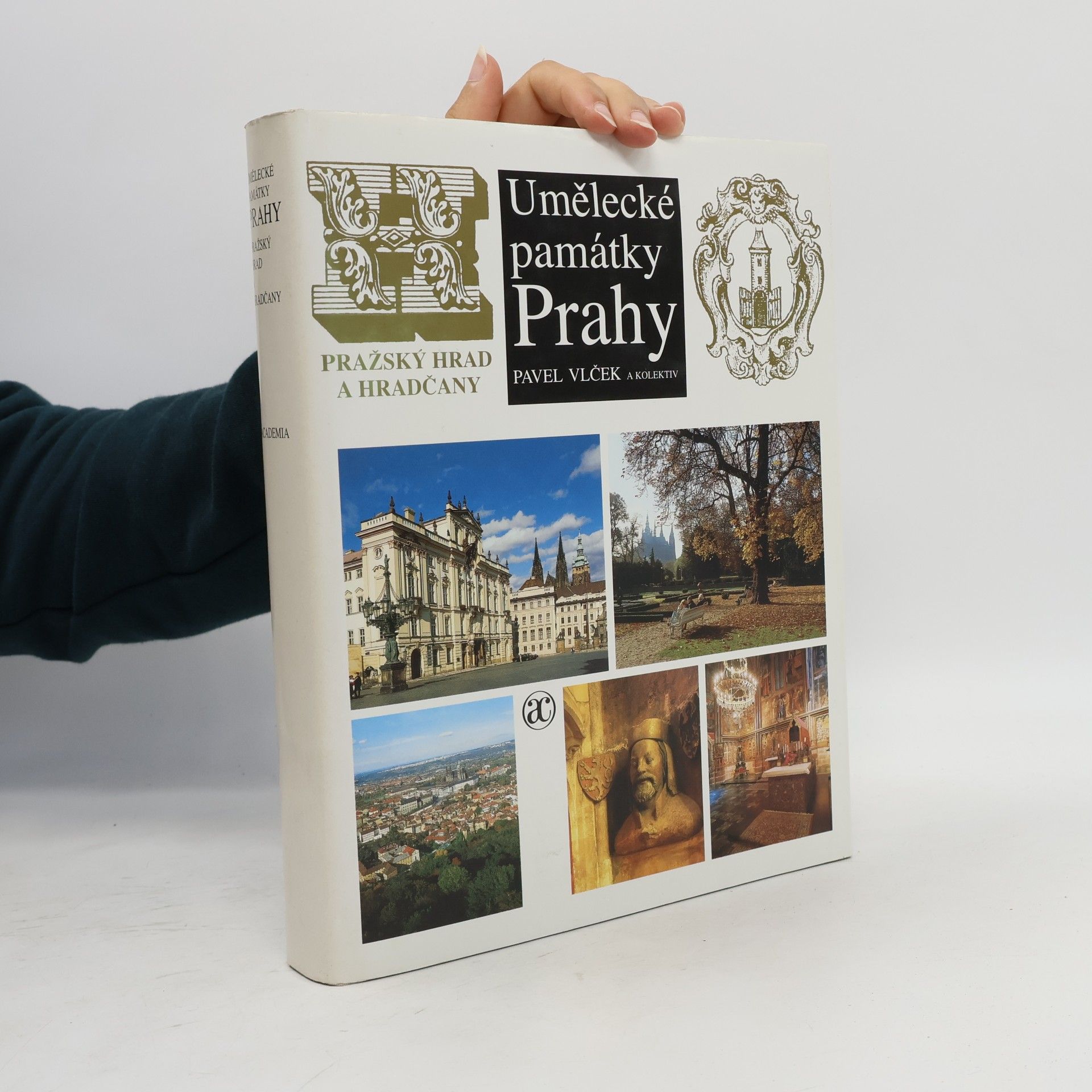 Umělecké památky Prahy 4. - Pražský hrad a Hradčany