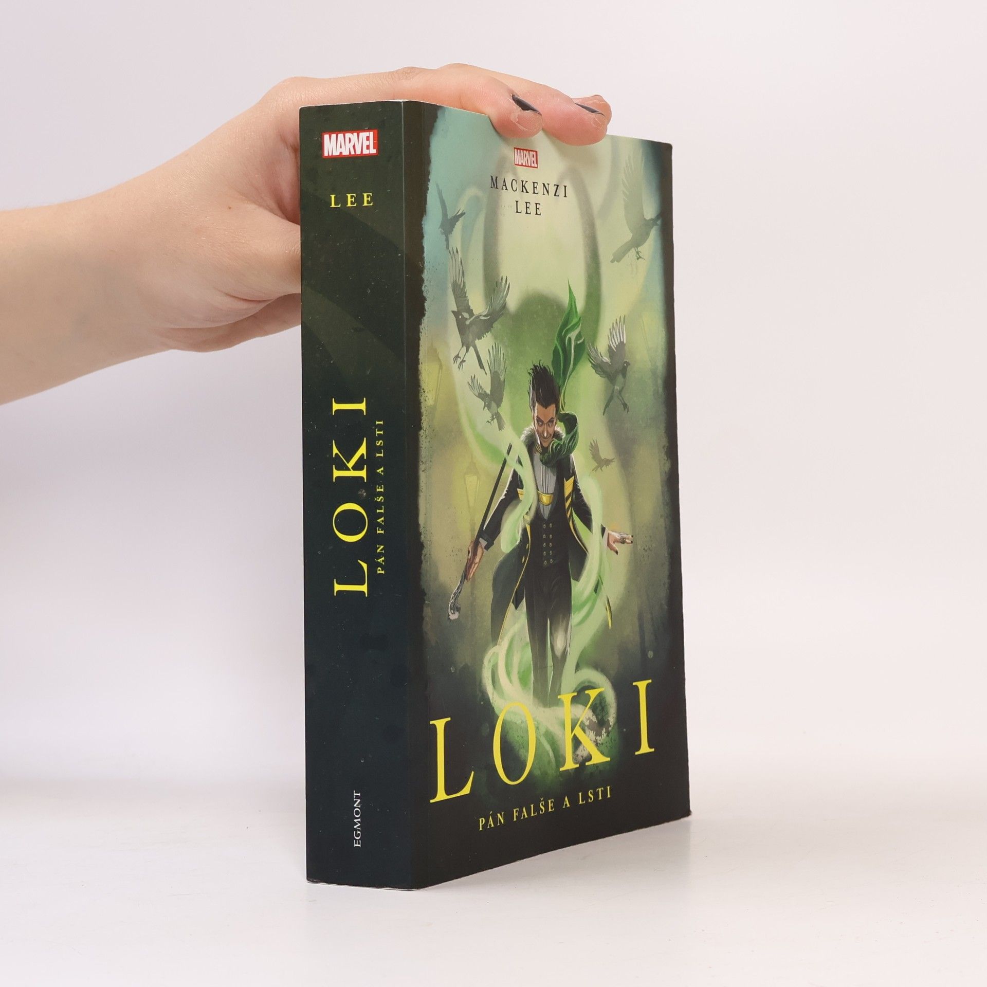 Mackenzi Lee Loki: pán falše a lsti