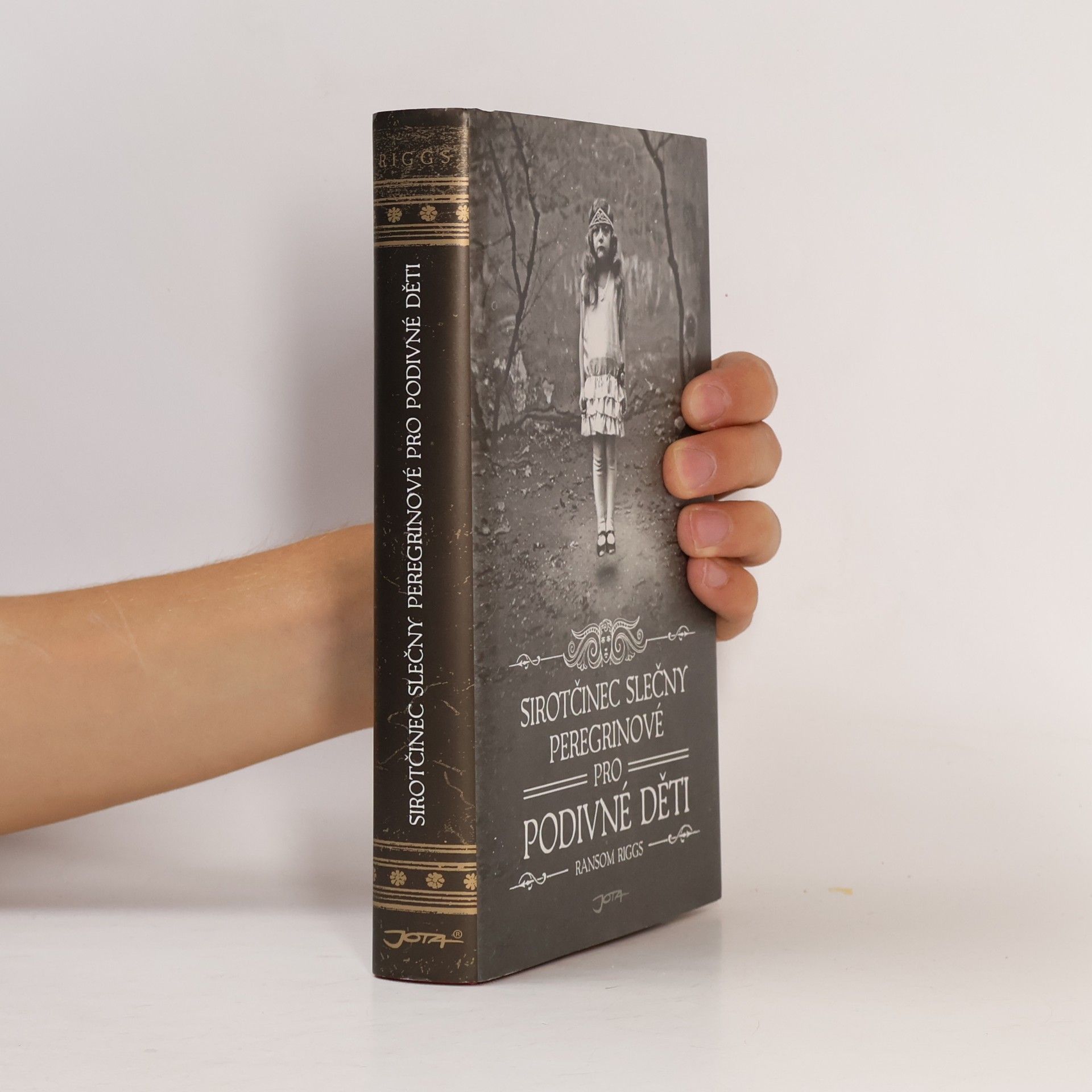 Ransom Riggs Sirotčinec slečny Peregrinové pro podivné děti