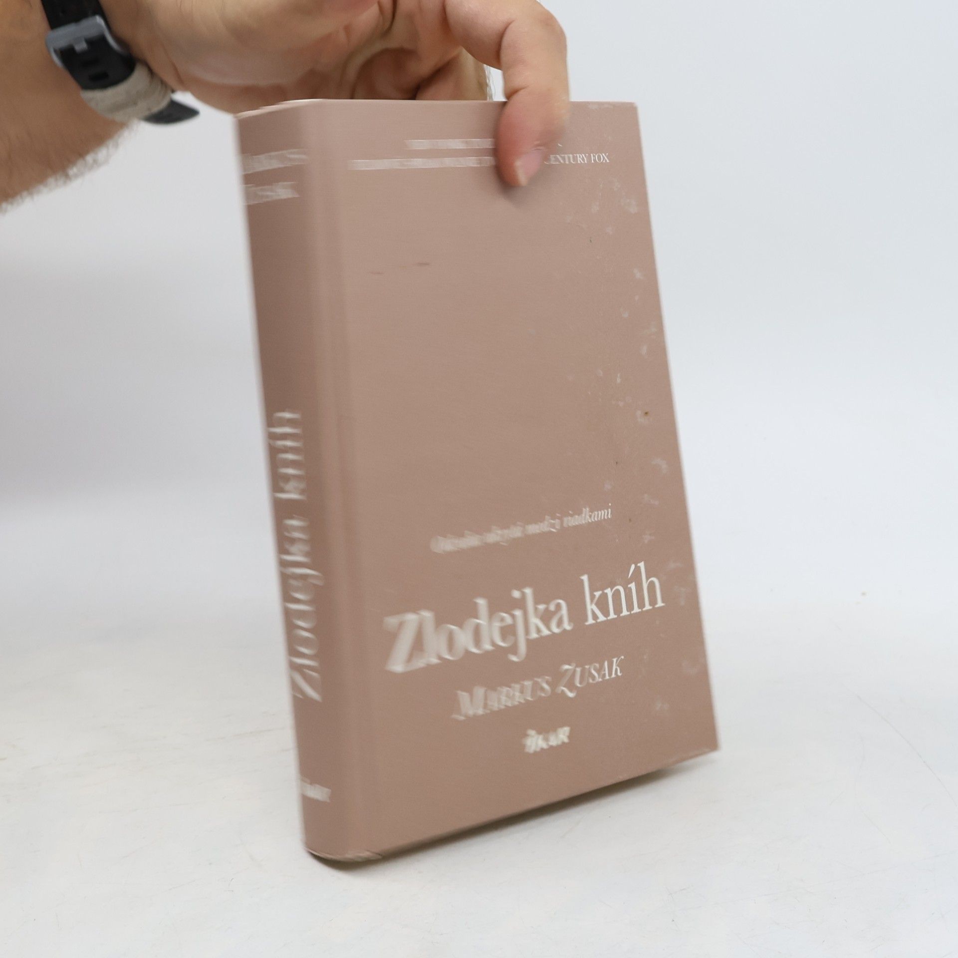Markus Zusak Zlodejka kníh