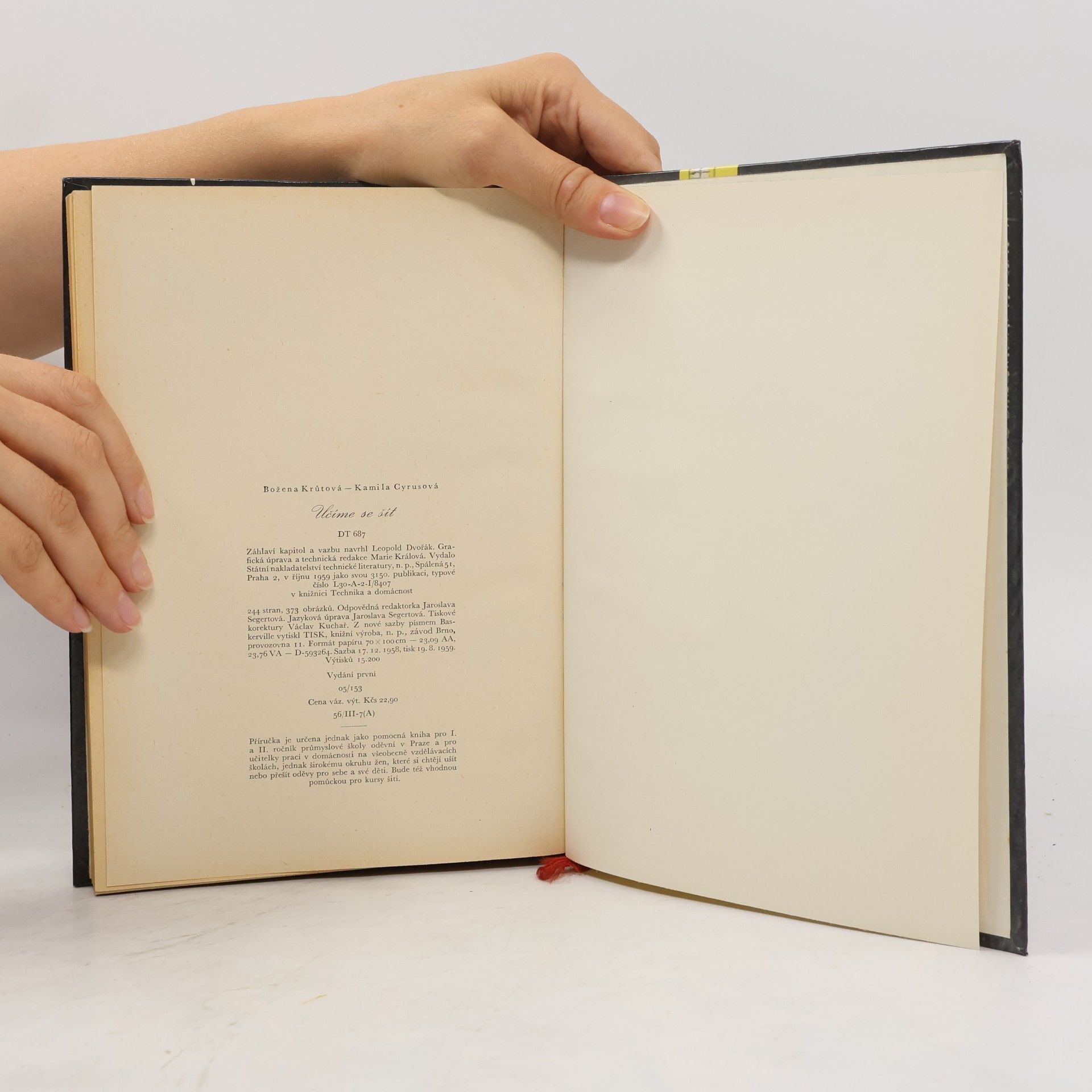 Božena Krůtová Učíme se šít