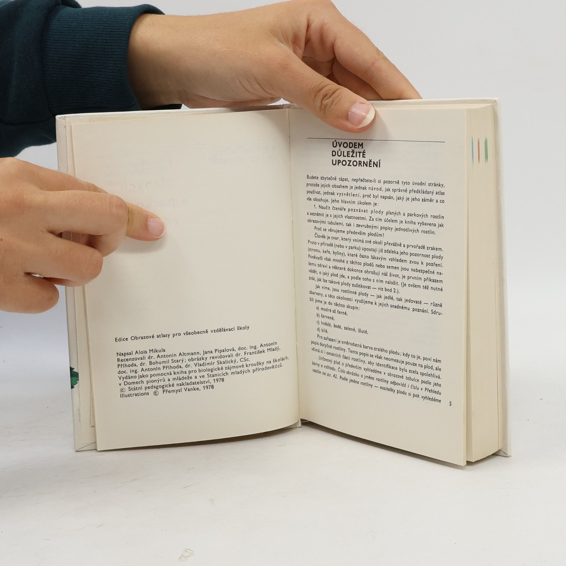 Přemysl Vanke Plody planých a parkových rostlin. Kapesní atlas