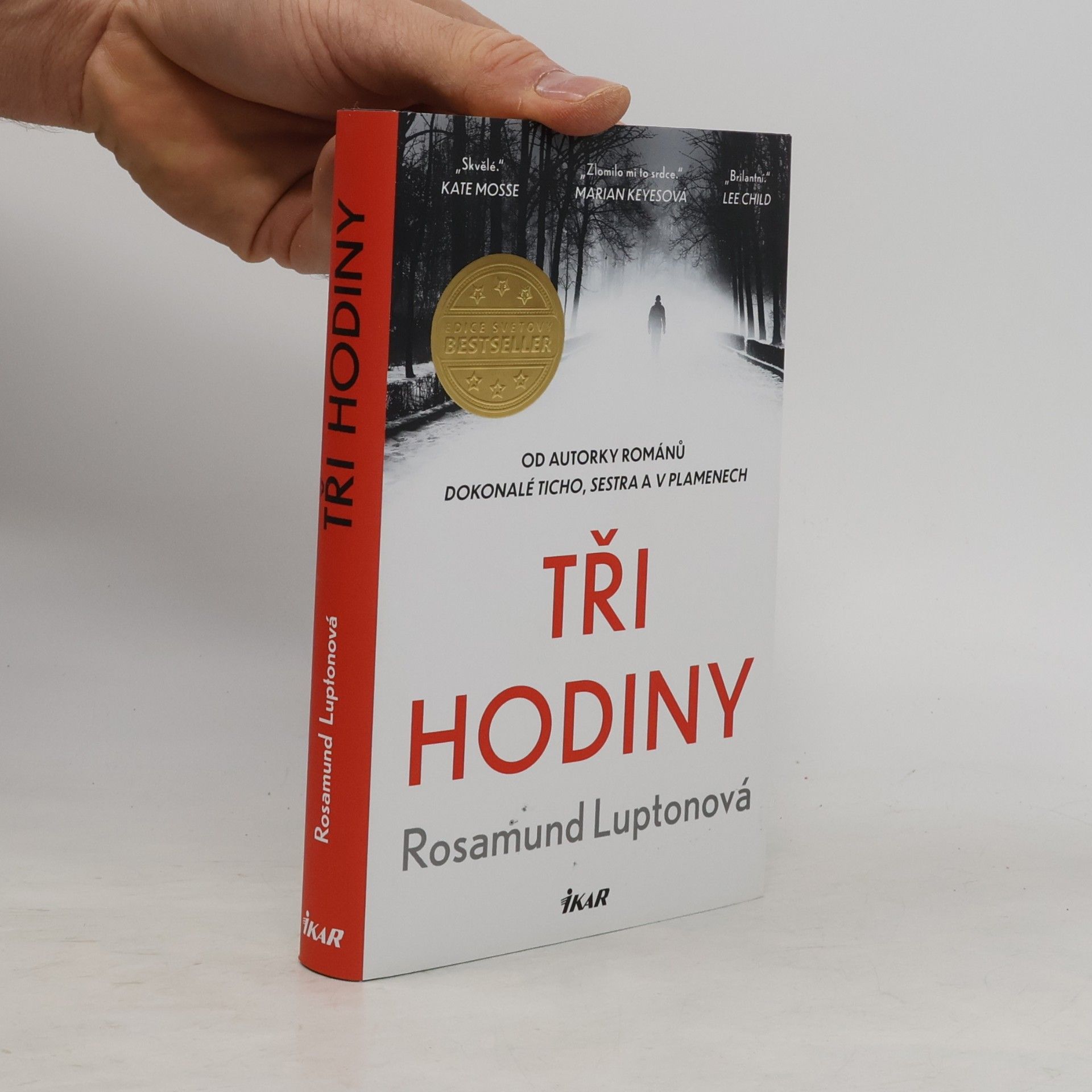 Tři hodiny
