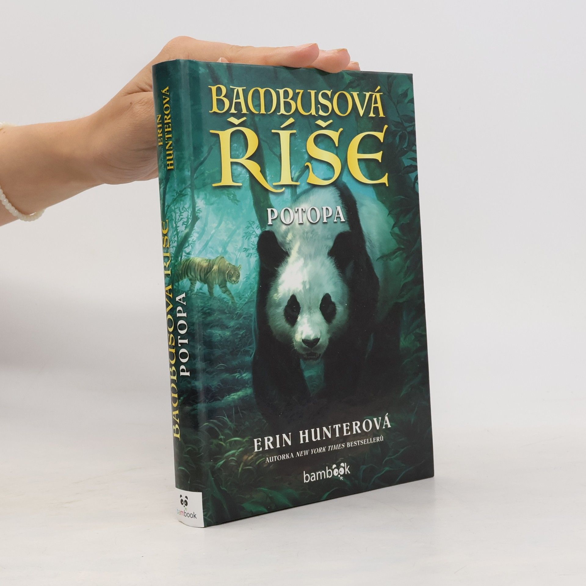Erin Hunter Bambusová říše. Potopa