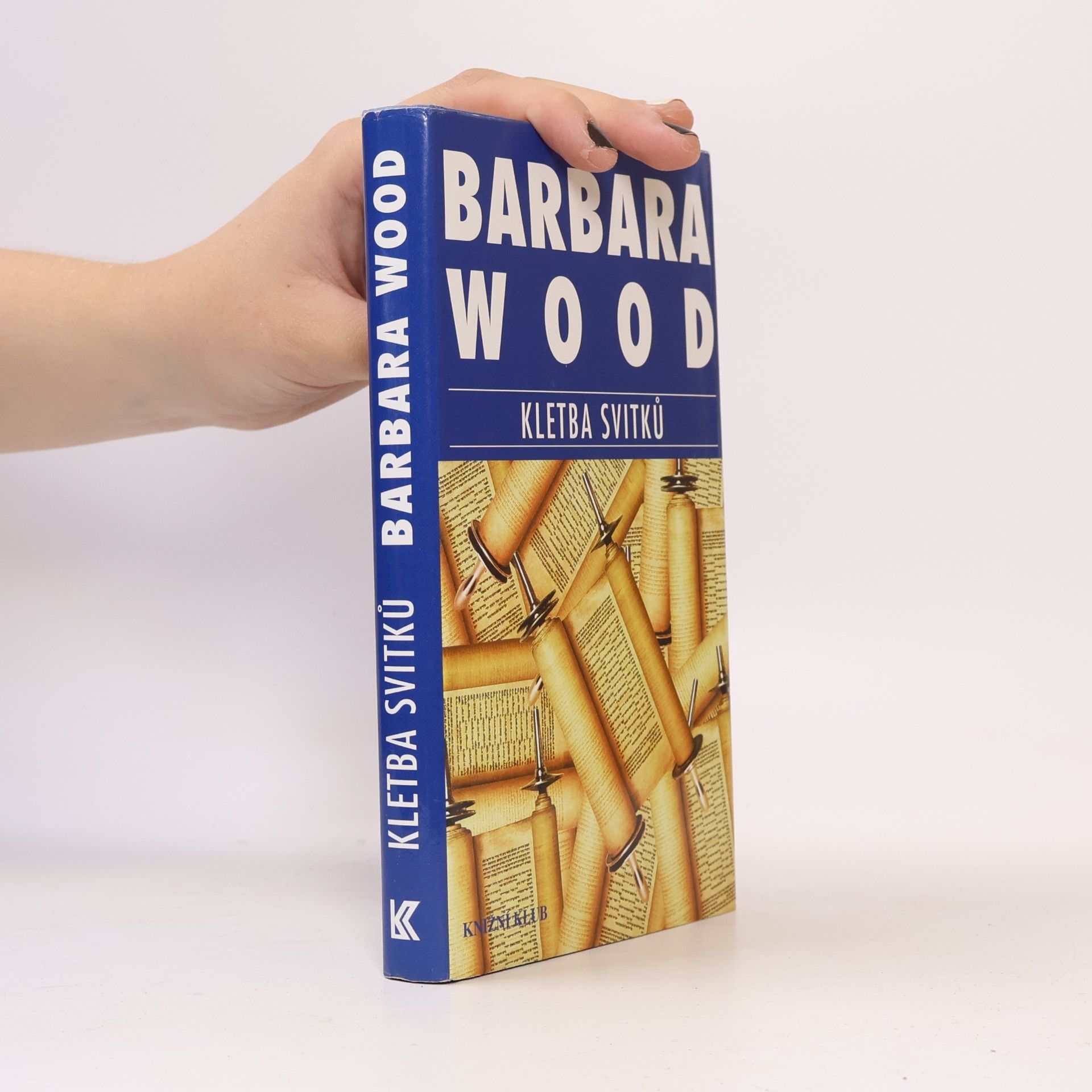 Barbara Wood Kletba svitků