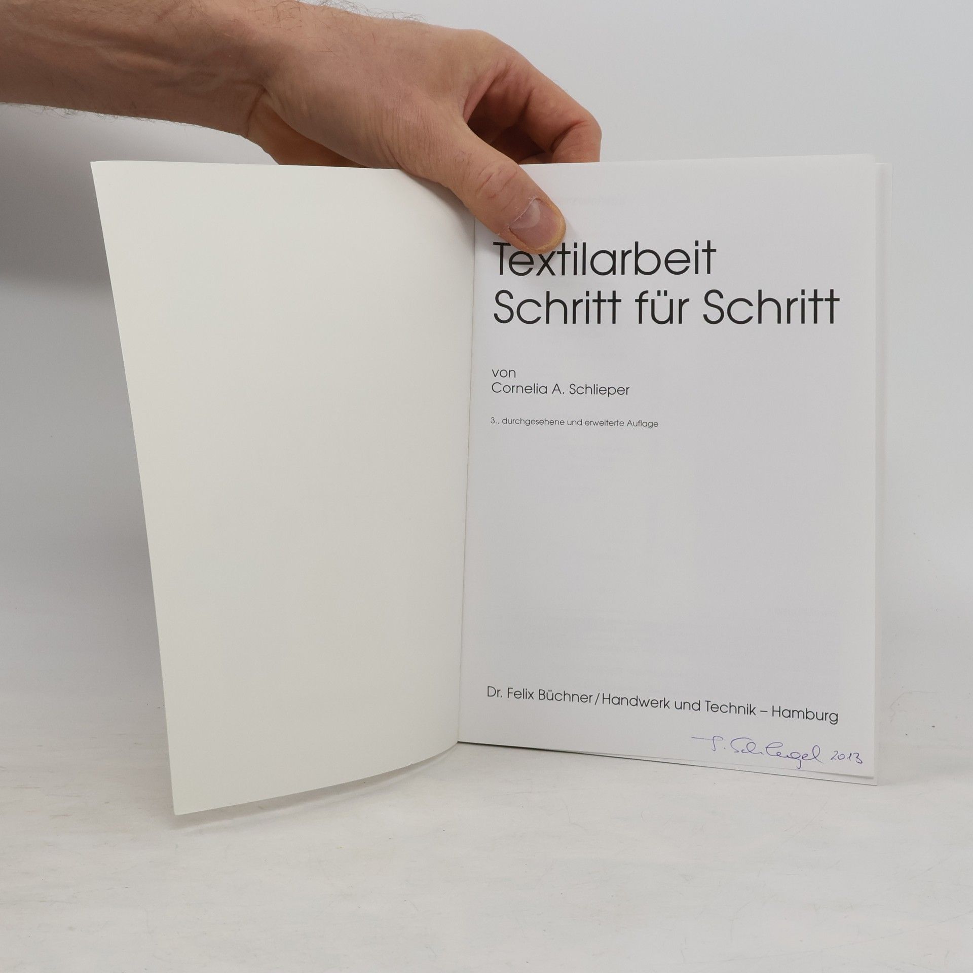 Cornelia A. Schlieper Textilarbeit Schritt für Schritt
