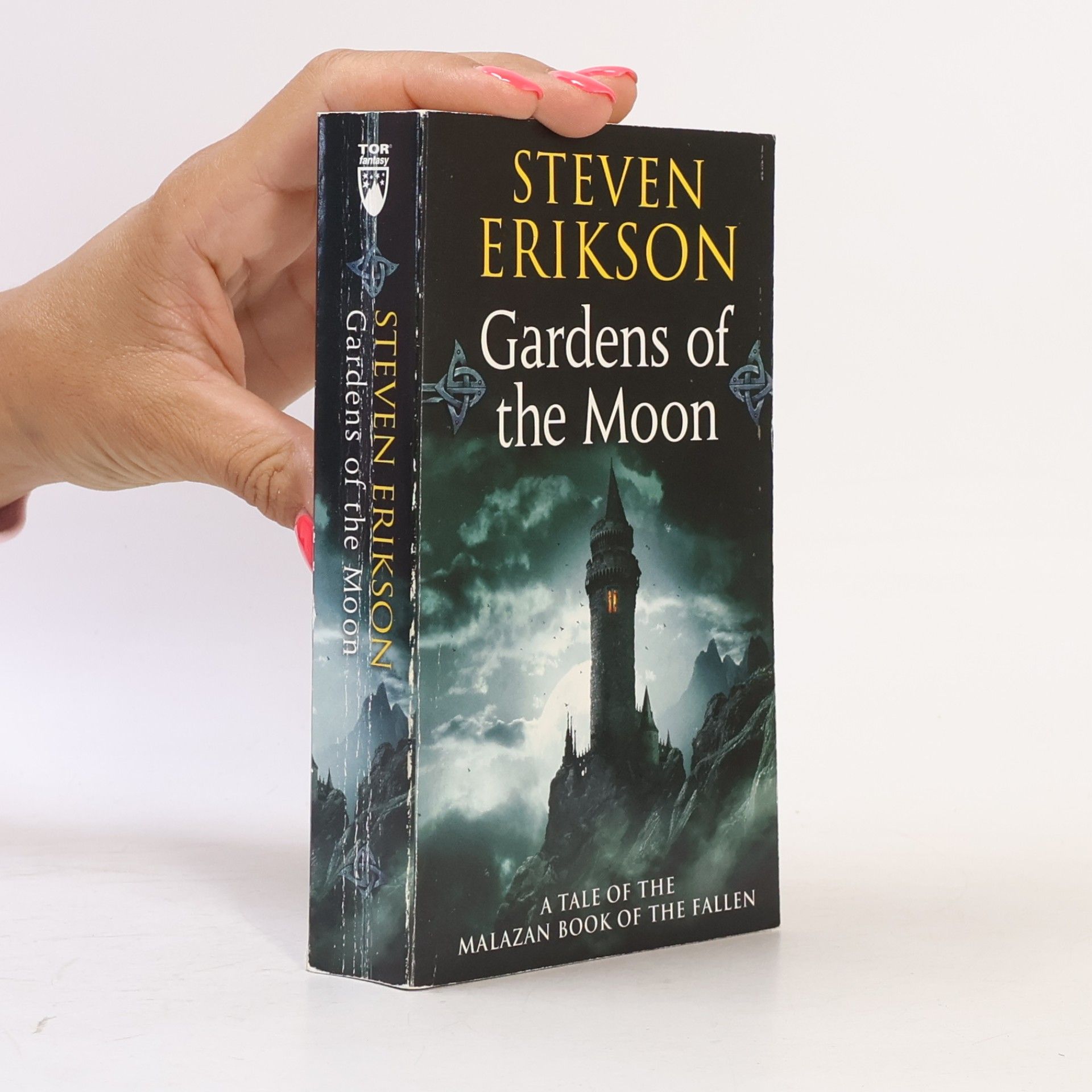Steven Erikson Gardens of the Moon