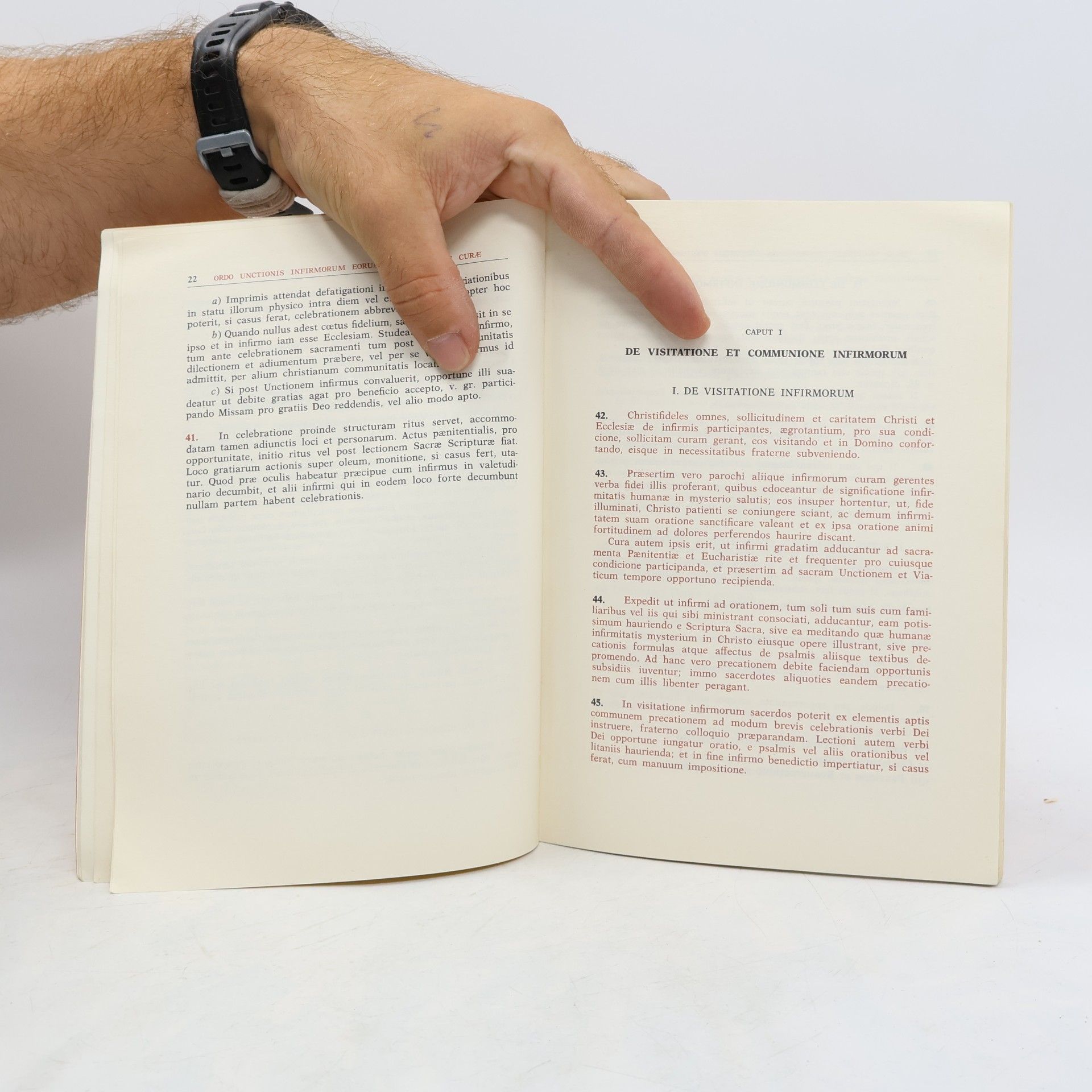 Various authors Ordo unctionis infirmorum eorumque pastoralis curae.
