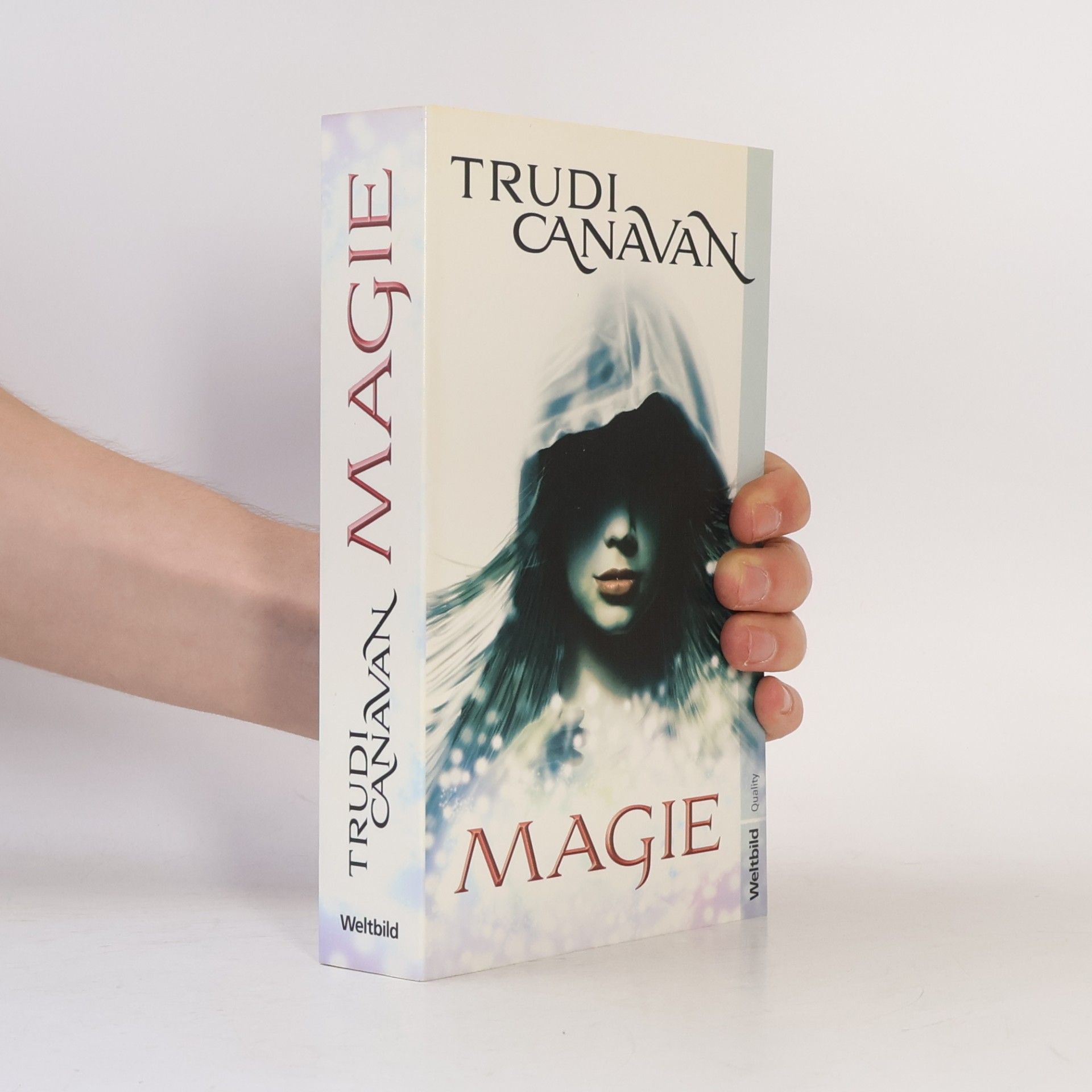 Trudi Canavan Magie