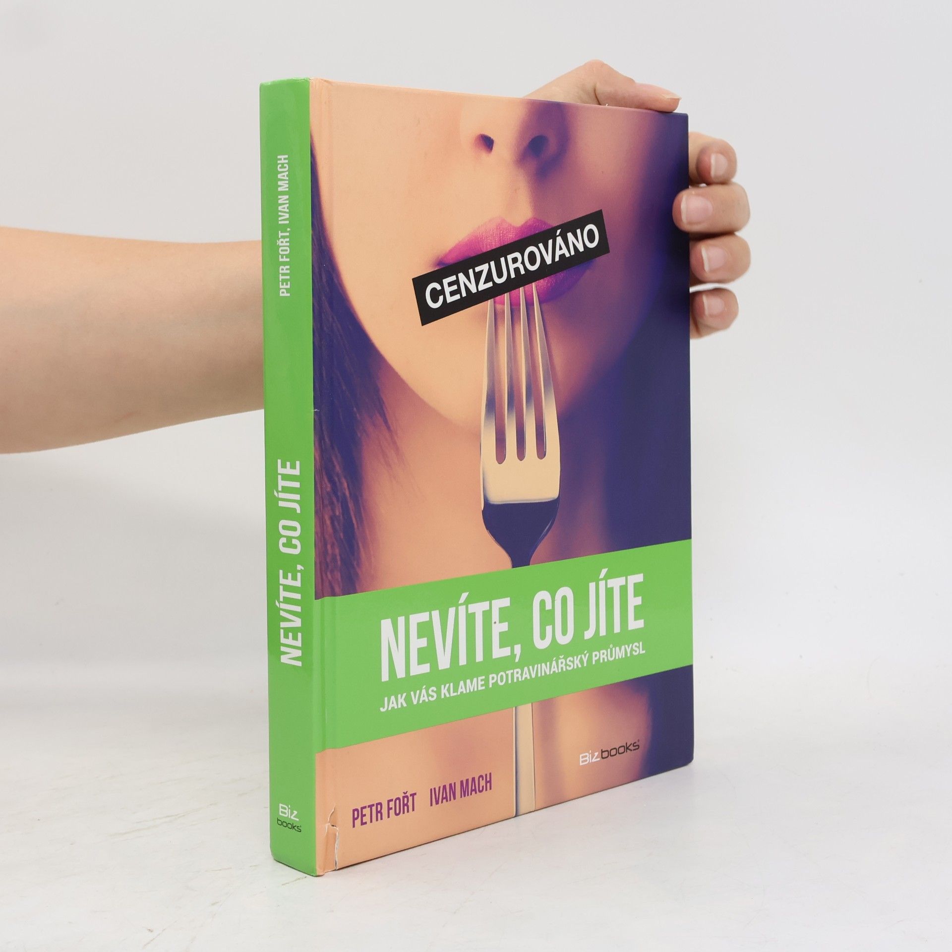 Ivan Mach Nevíte, co jíte