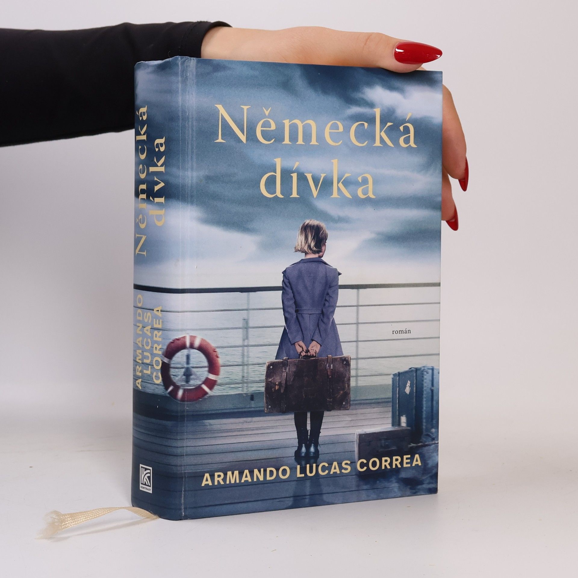 Armando Lucas Correa Německá dívka