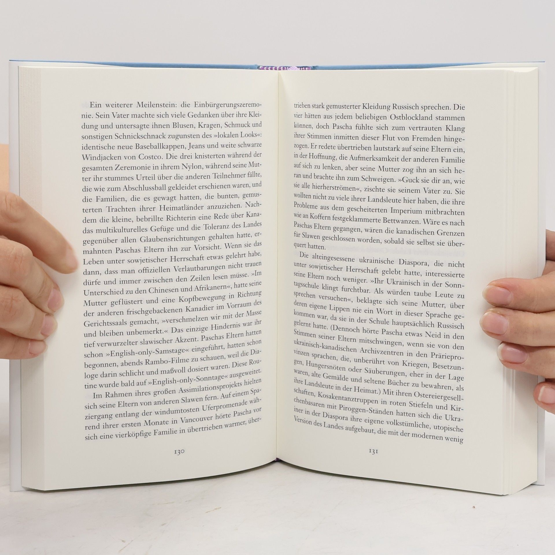 Maria Reva Ein Königreich für eine Schnecke: Roman | Ein verspielter, mitreißender, humoristischer Roman, der sich der schwierigen Frage stellt, wie Literatur den Schrecken der Gegenwart begegnen kann​