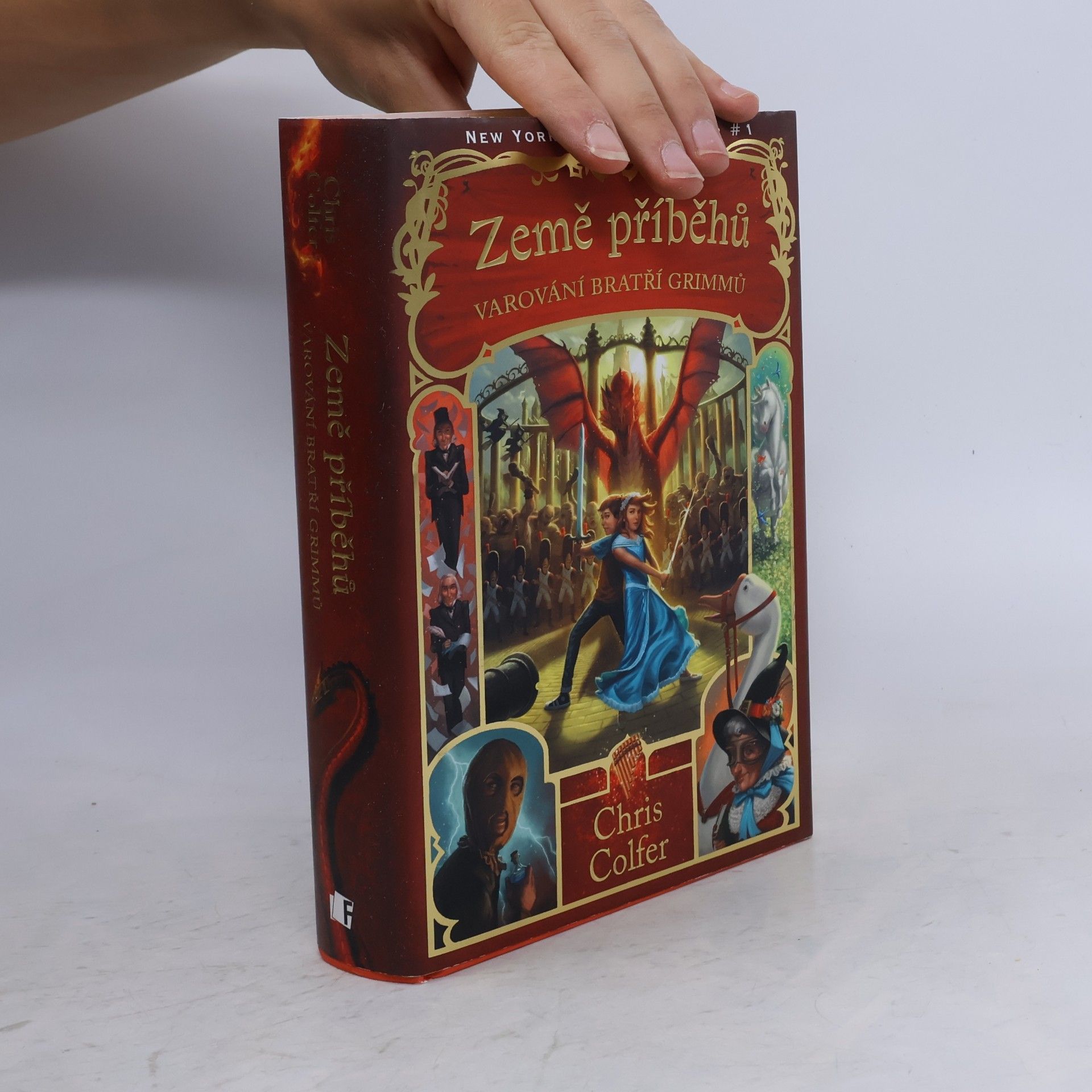 Chris Colfer Země příběhů. Varování bratří Grimmů