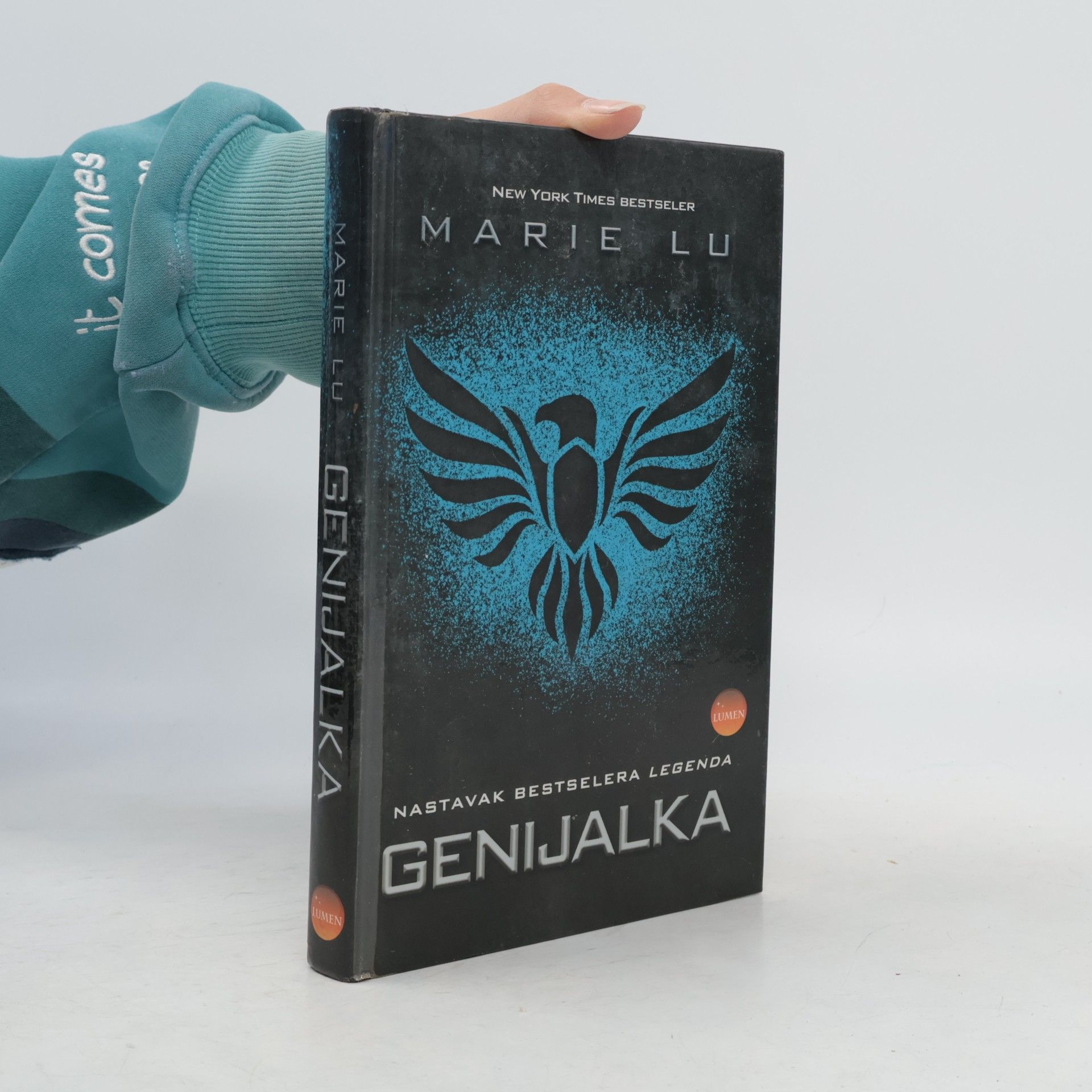 Marie Lu Genijalka