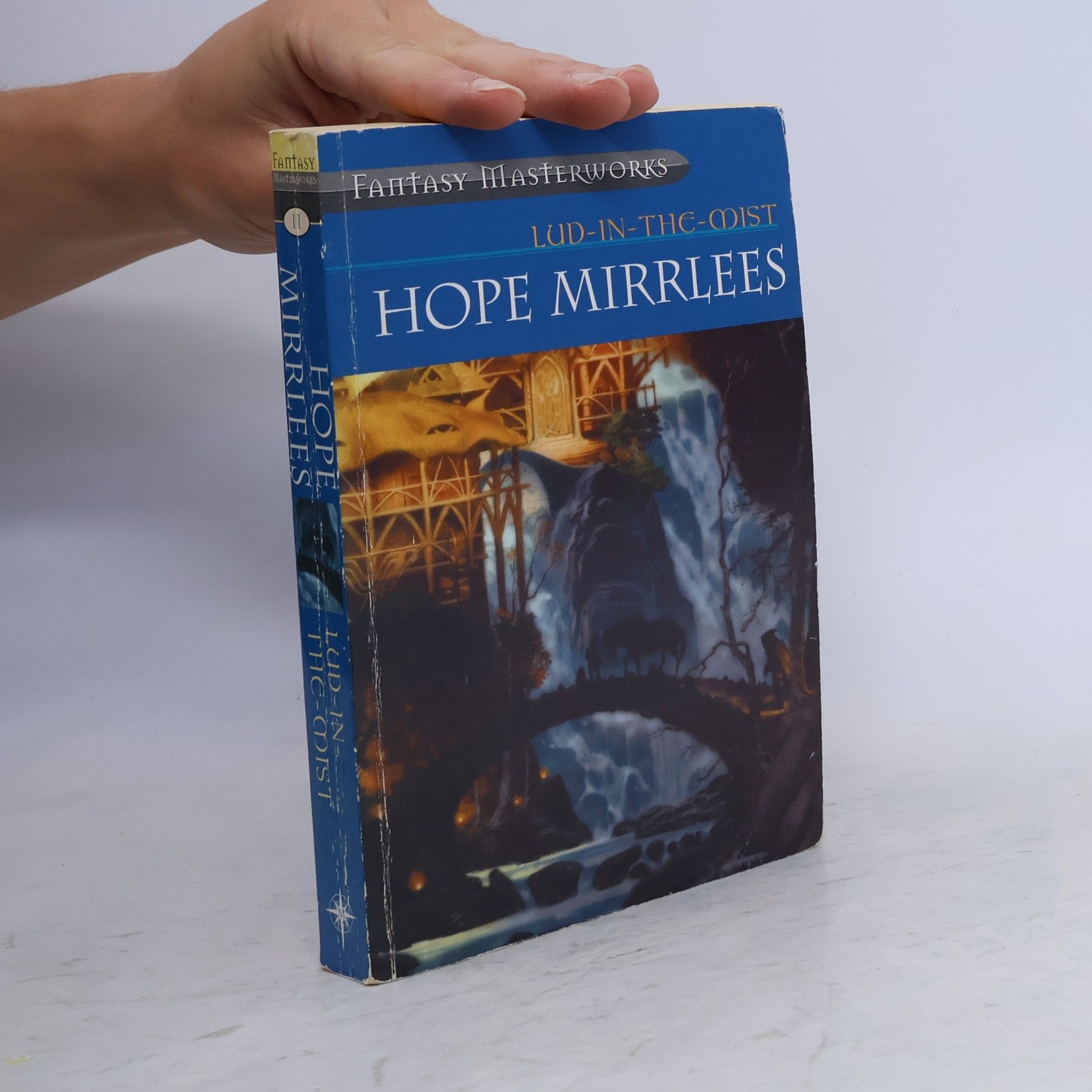 Hope Mirrlees Lud-in-the-mist