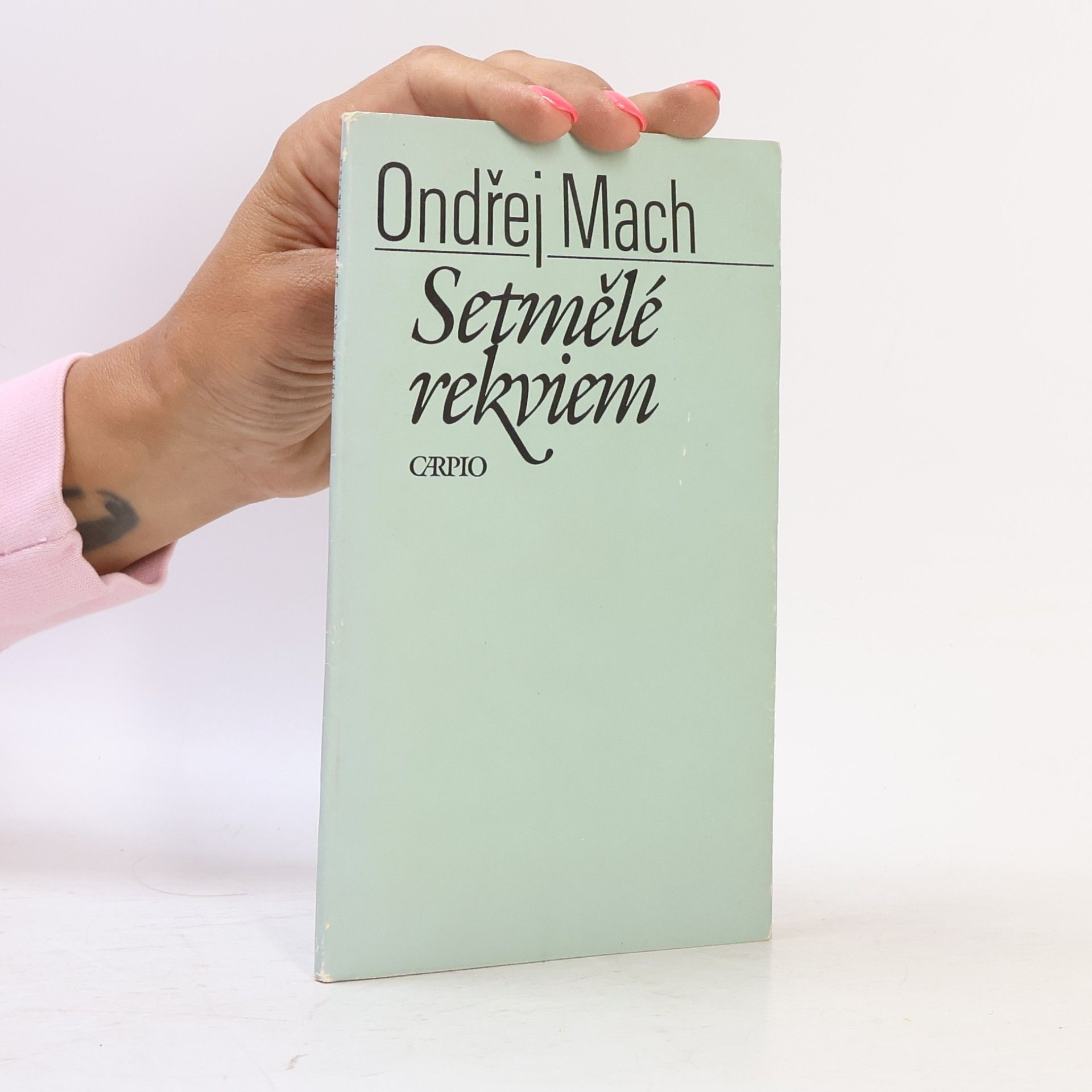 Ondřej Mach Setmělé rekviem